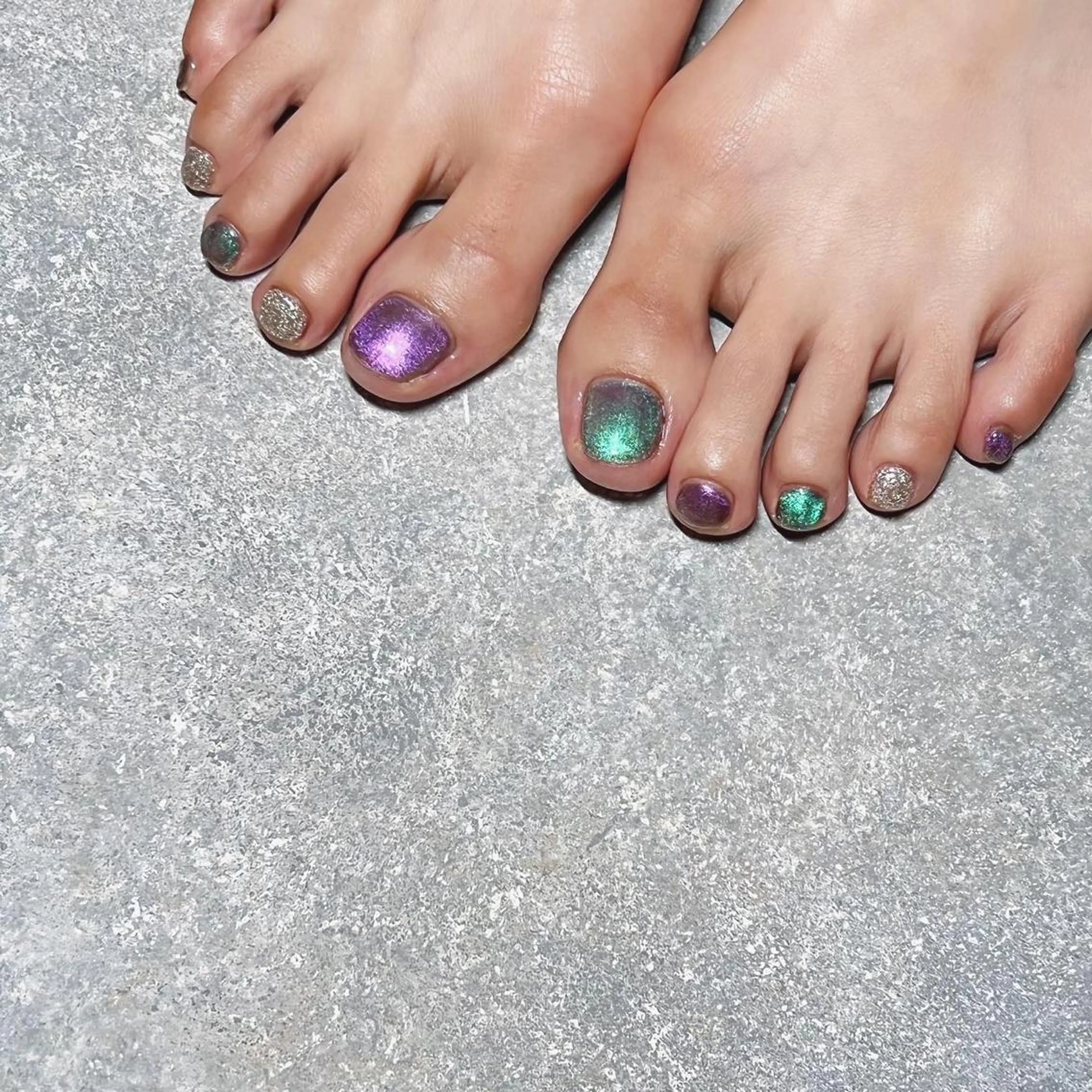 ネイル マグネットネイル ニュアンスネイル ショートネイル gemickle nailのネイルデザイン