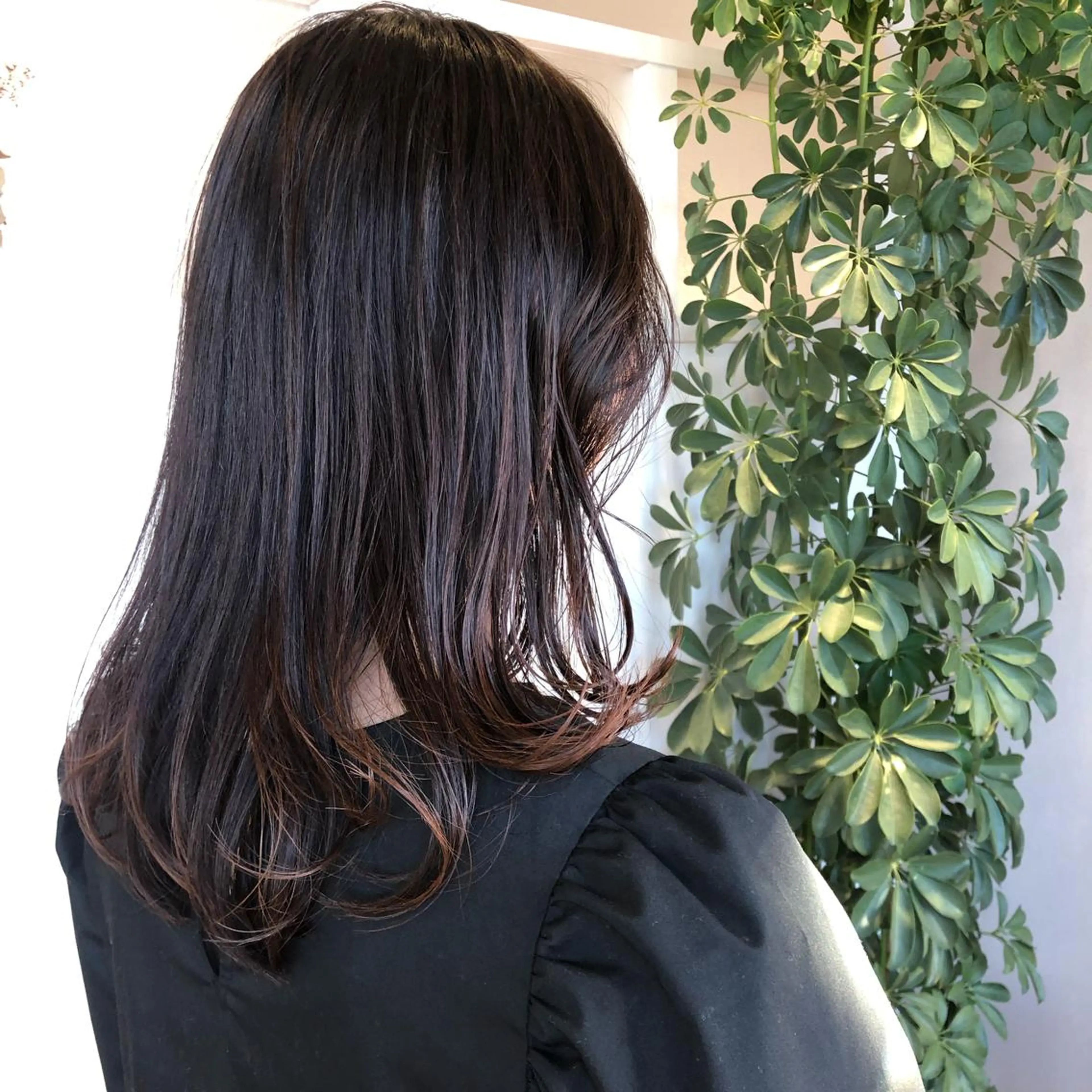 セミロング 堀越 エリのヘアスタイル