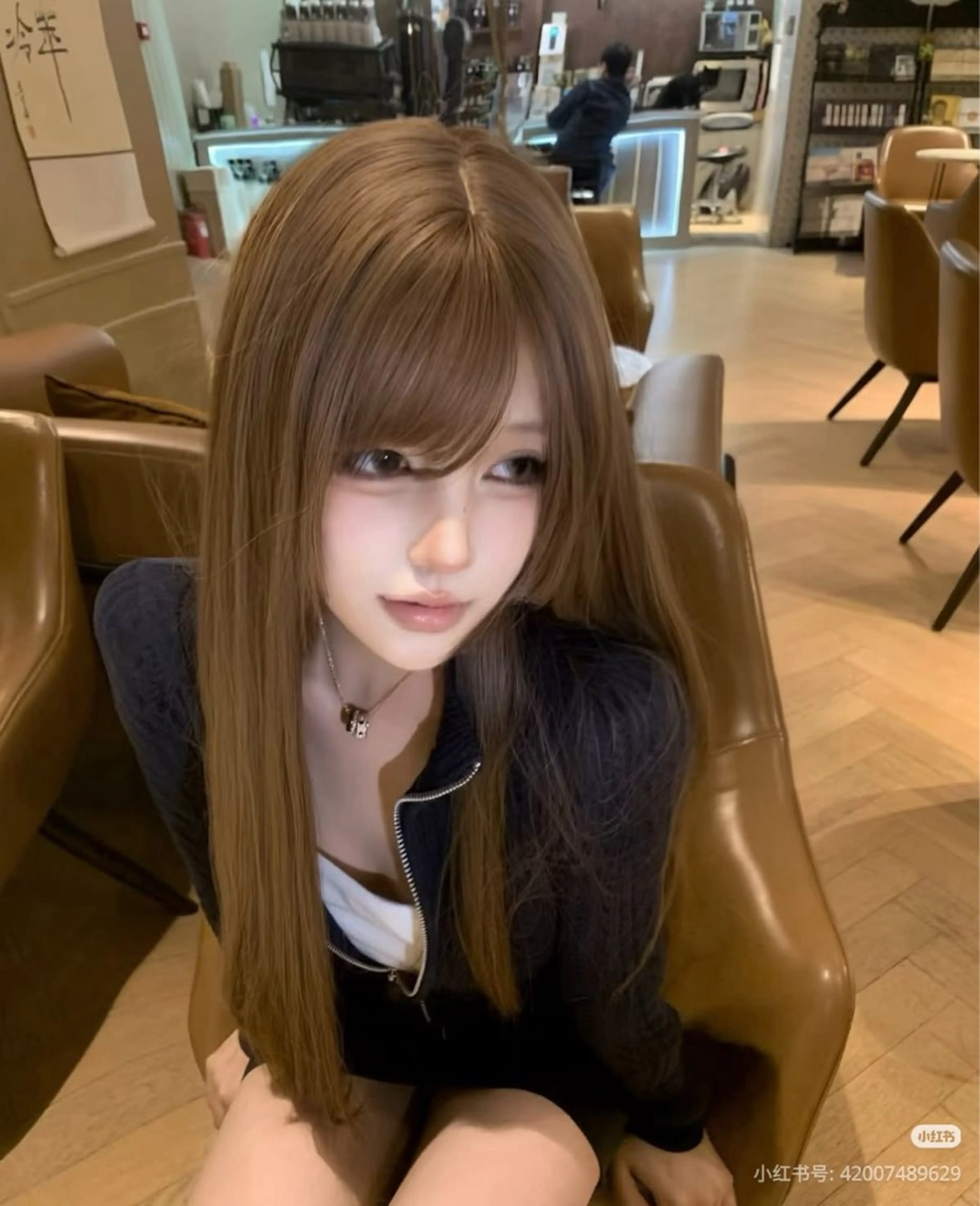 ロング カラー ベージュカラー ブリーチ ダブルカラー ブリーチなしカラー 小顔カット カット ヘアカラー トリートメント 原宿／ワンホンヘア SAAYA🖤のヘアスタイル