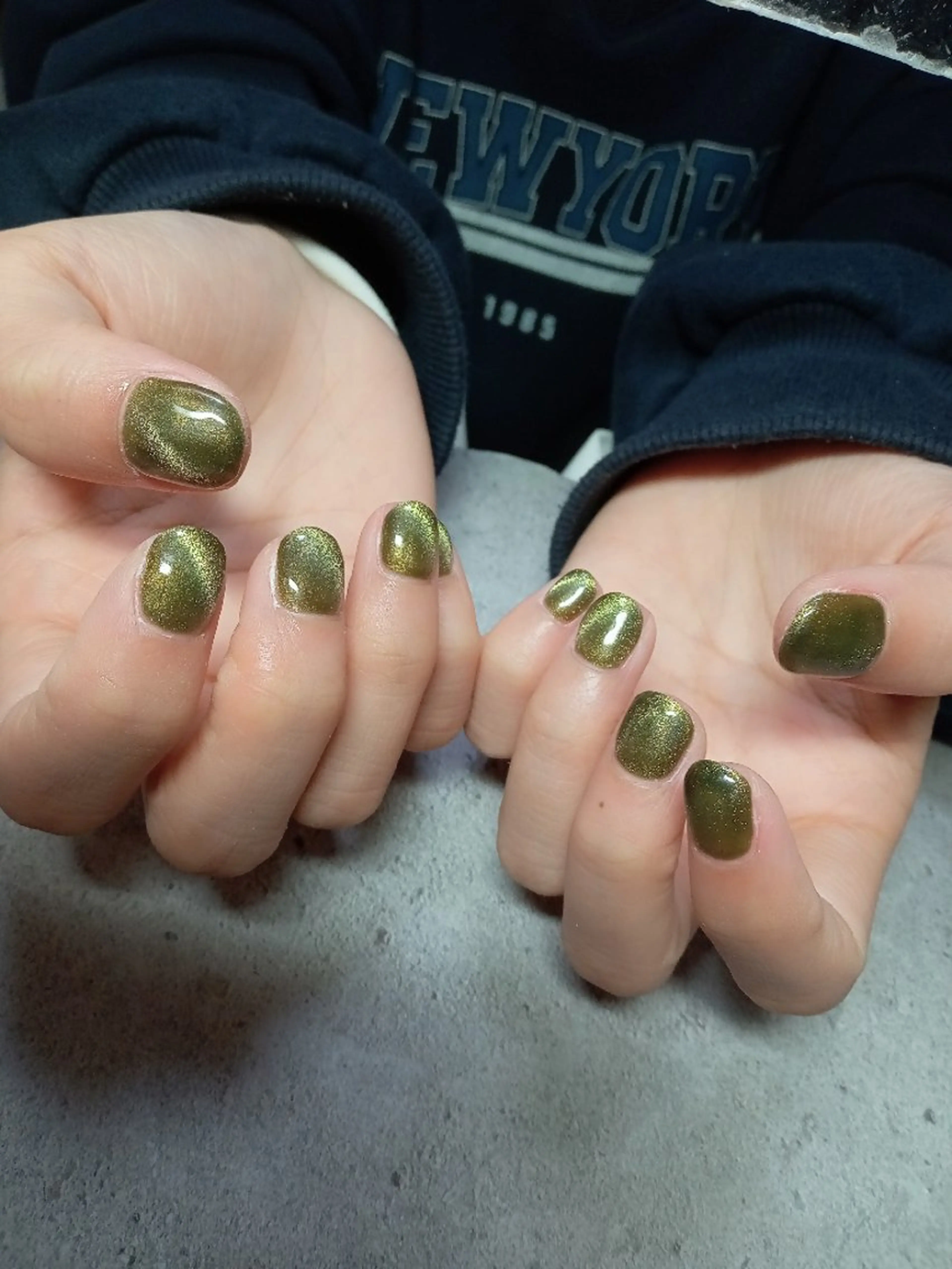 ネイル キラキラネイル マグネットネイル ビー玉ネイル 冬ネイル ハンドネイル flure de neige yukiのネイルデザイン