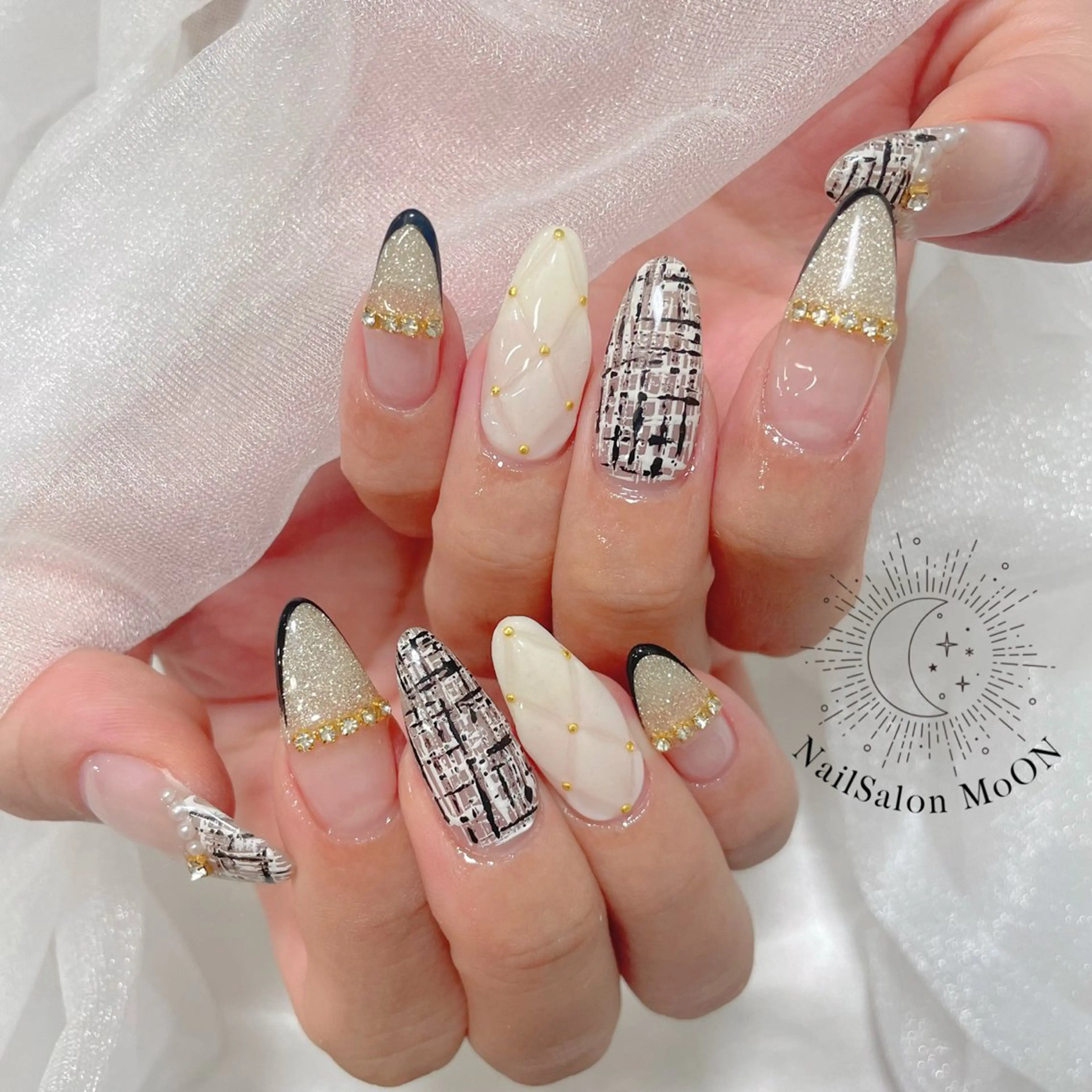 ネイル ハンドネイル ハンドケア MoON...❤︎ MeGuのネイルデザイン