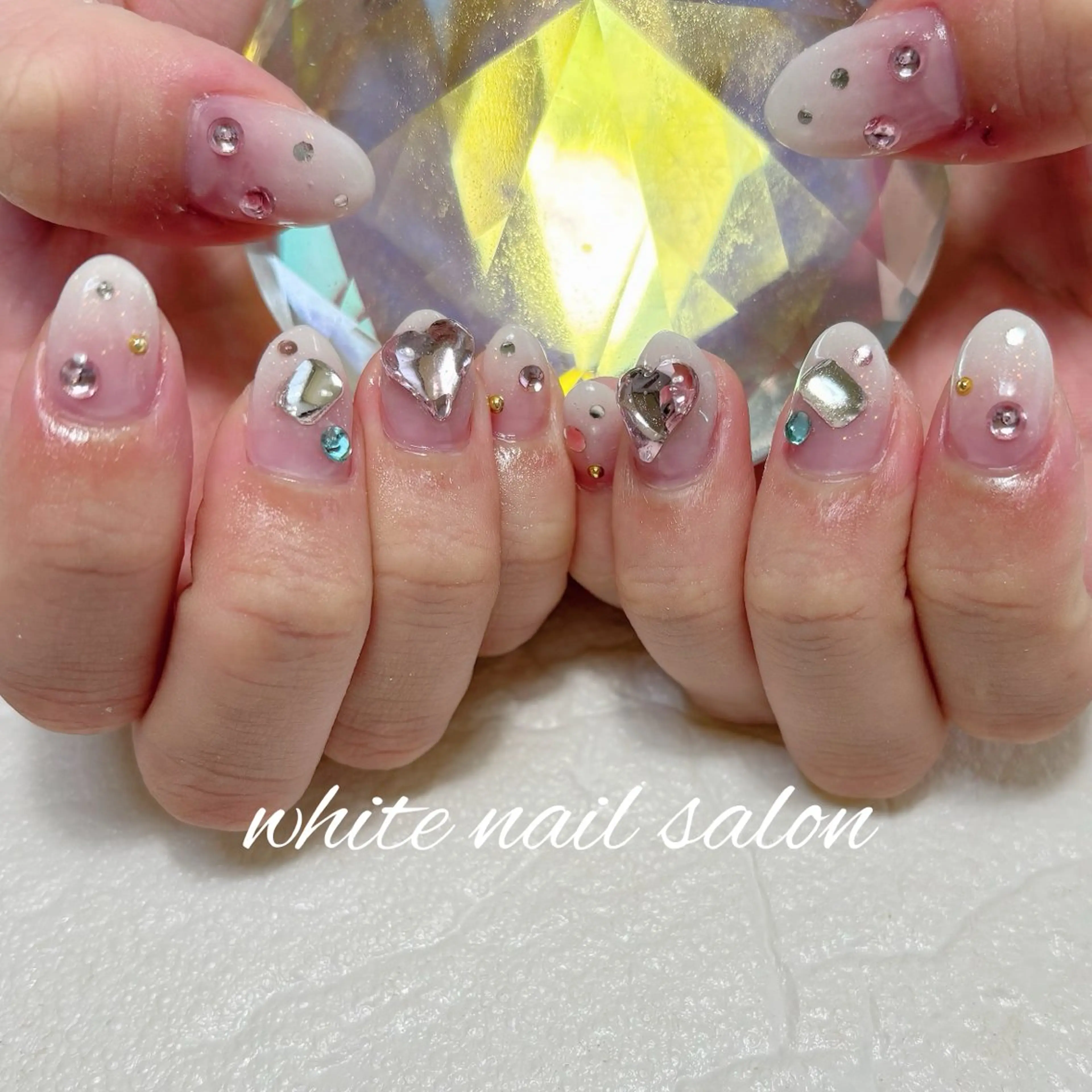 ネイル フットネイル 持ち込み ハンドネイル white nail salonのネイルデザイン
