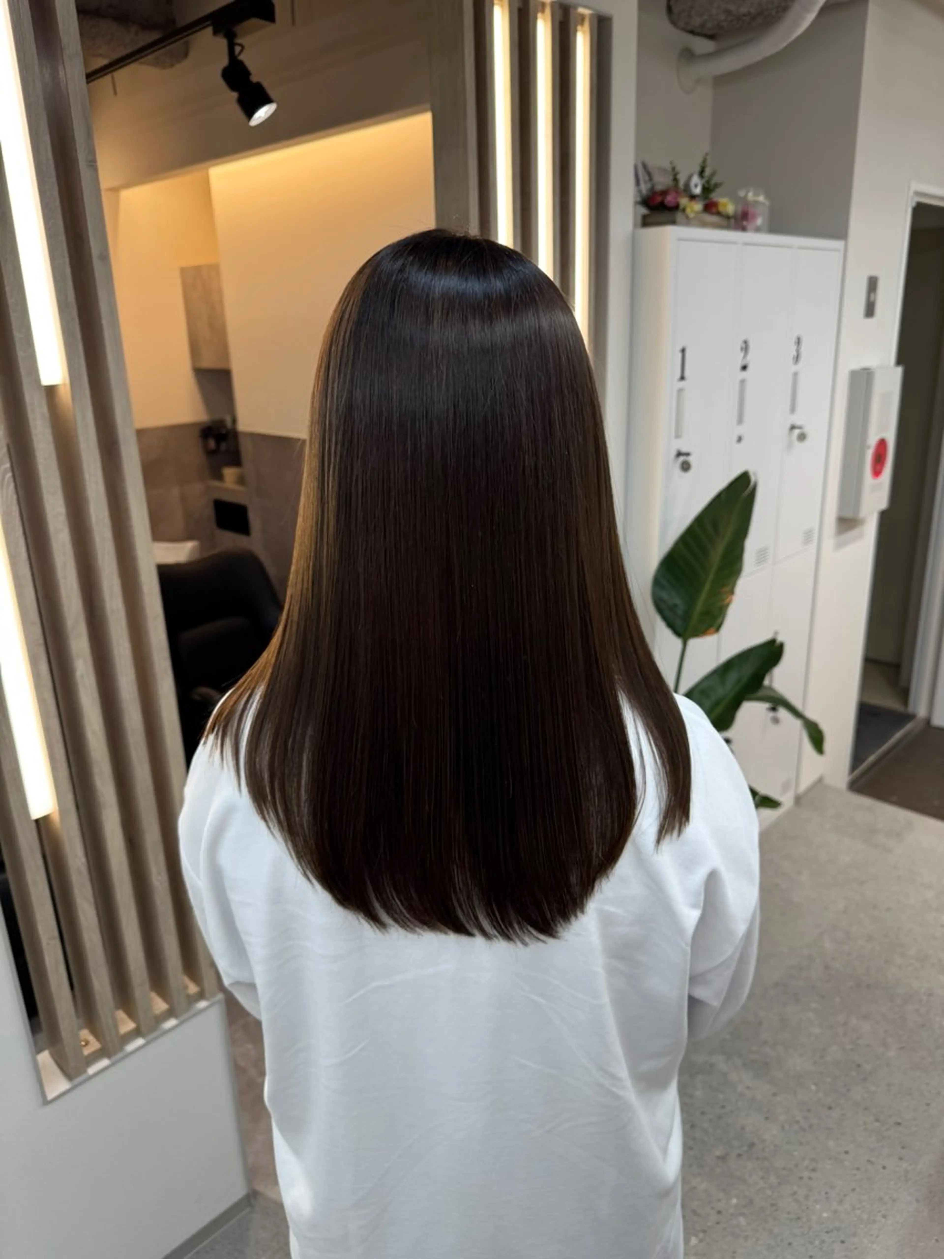 【まとめて1日で】カット+美髪縮毛矯正+カラー+3stepトリートメントの写真