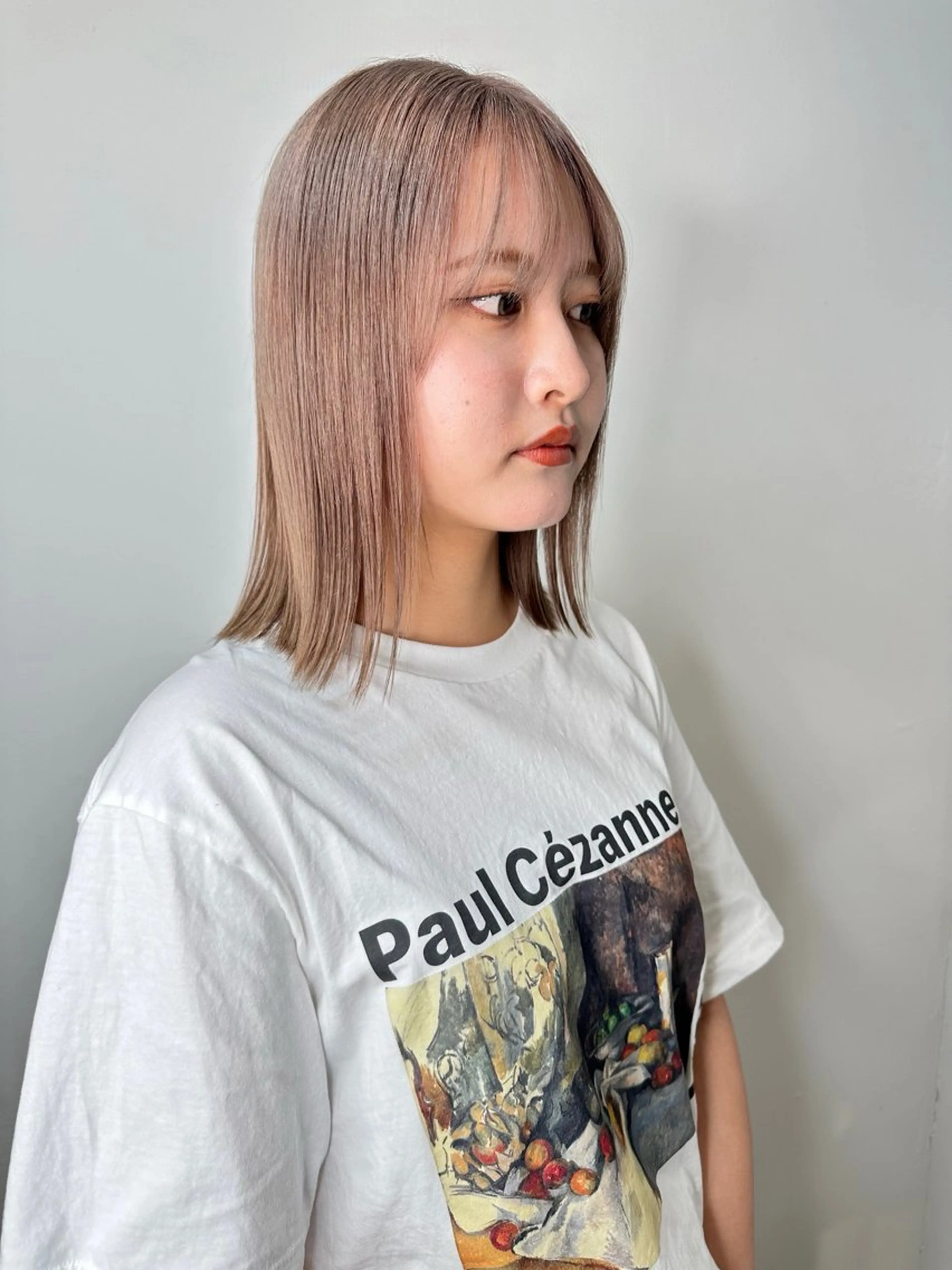 カラー ヘアカラー トリートメント 韓国レイヤ ー支持No.1renのヘアスタイル