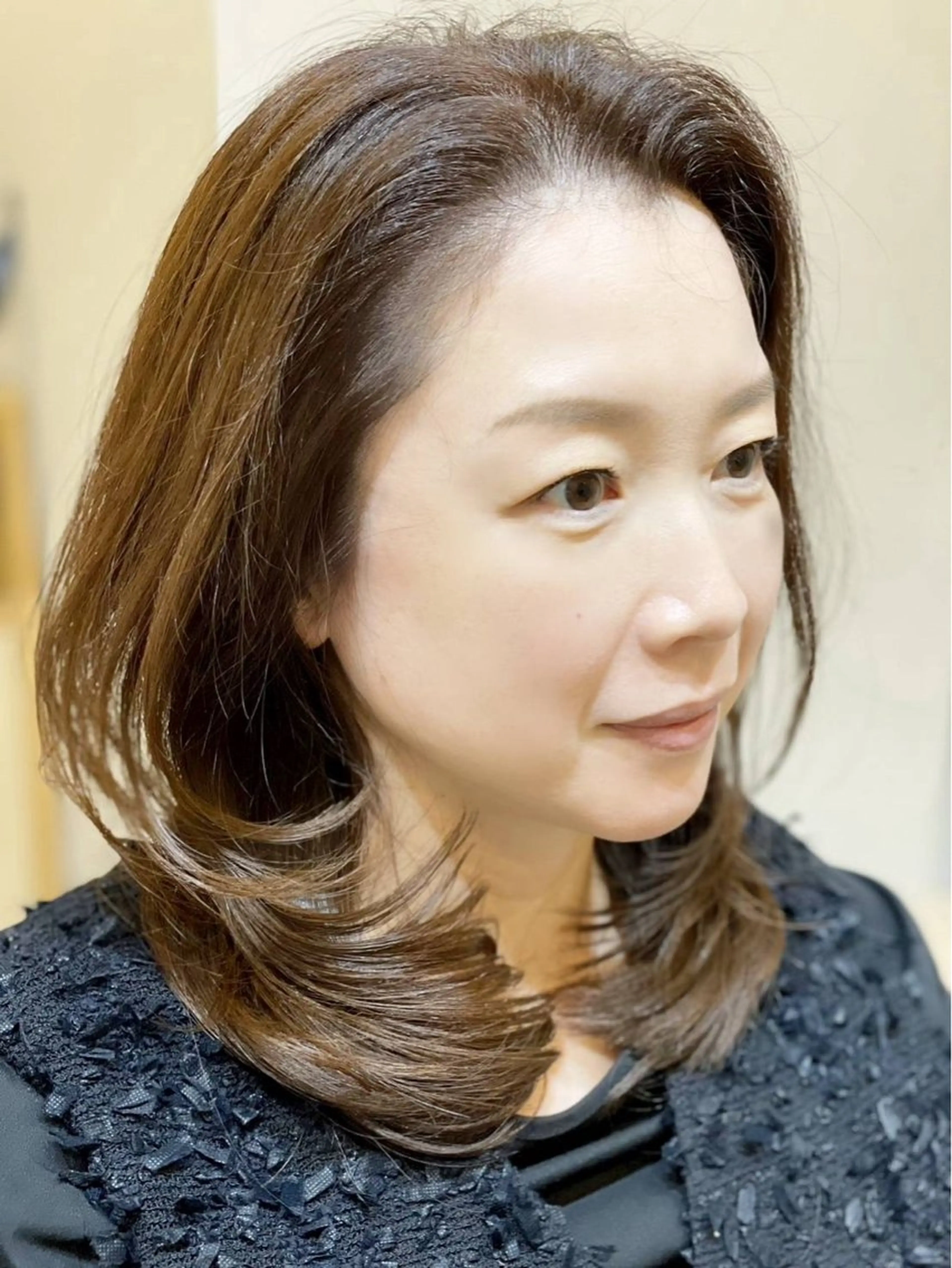 ミディアム カラー カット 高尾 成紀のヘアスタイル