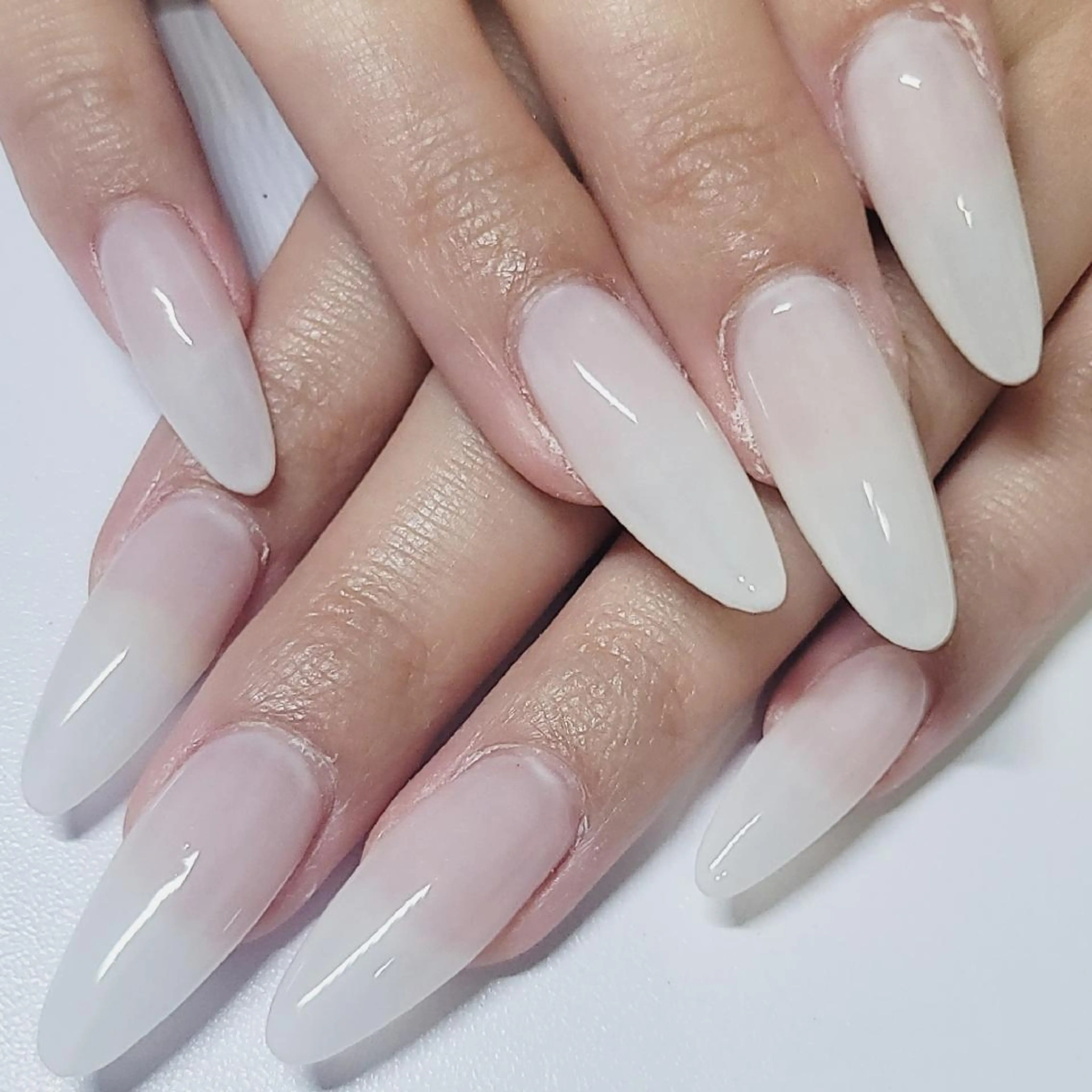 ネイル ワンカラーネイル ホワイト ハンドネイル よしだ ひろきのネイルデザイン