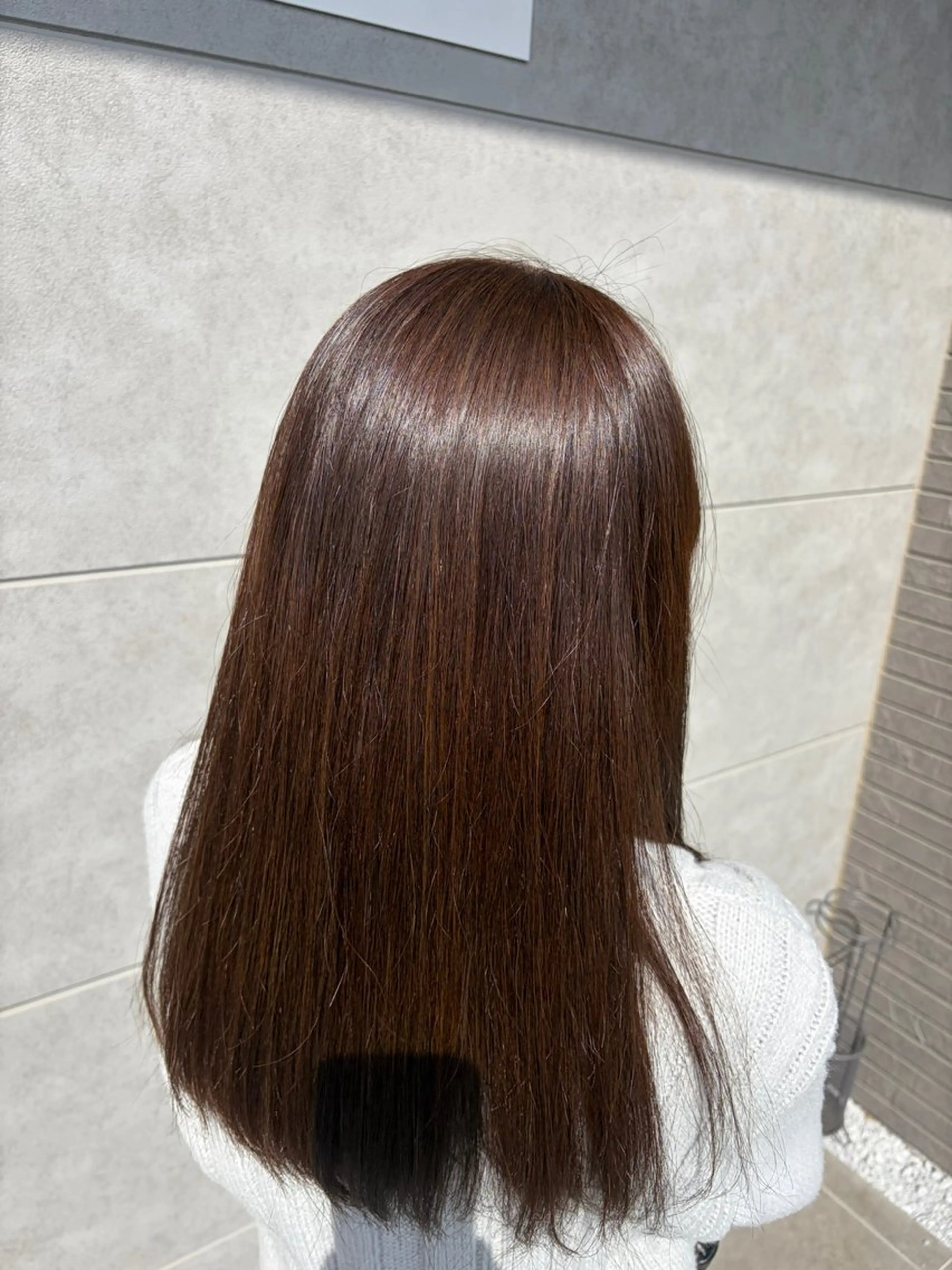 ロング ヘアカラー 鈴木 陽菜のヘアスタイル