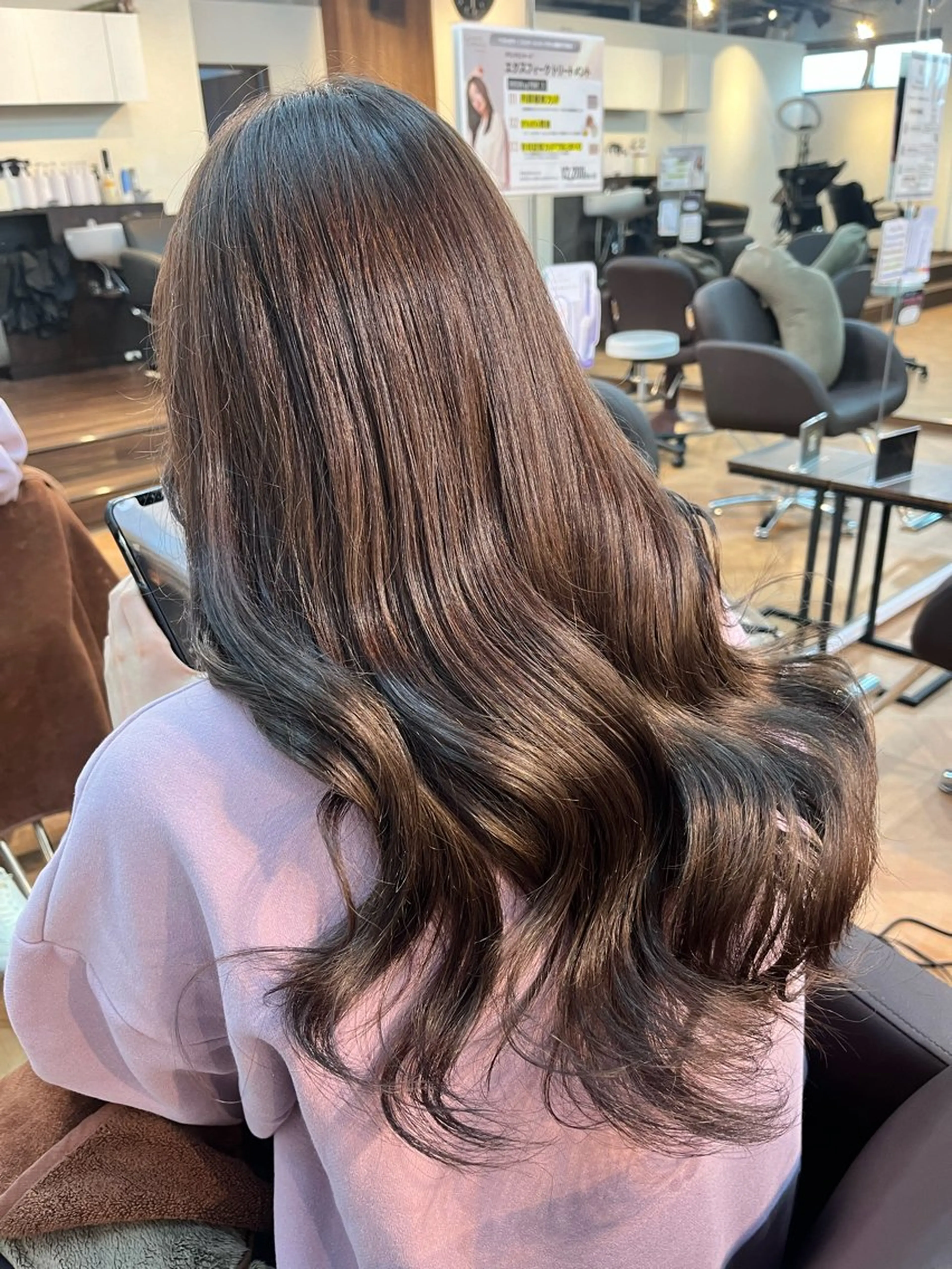 ロング ラベンダーベージュ 🍒Ayana🍒 艶カラー🍒のヘアスタイル