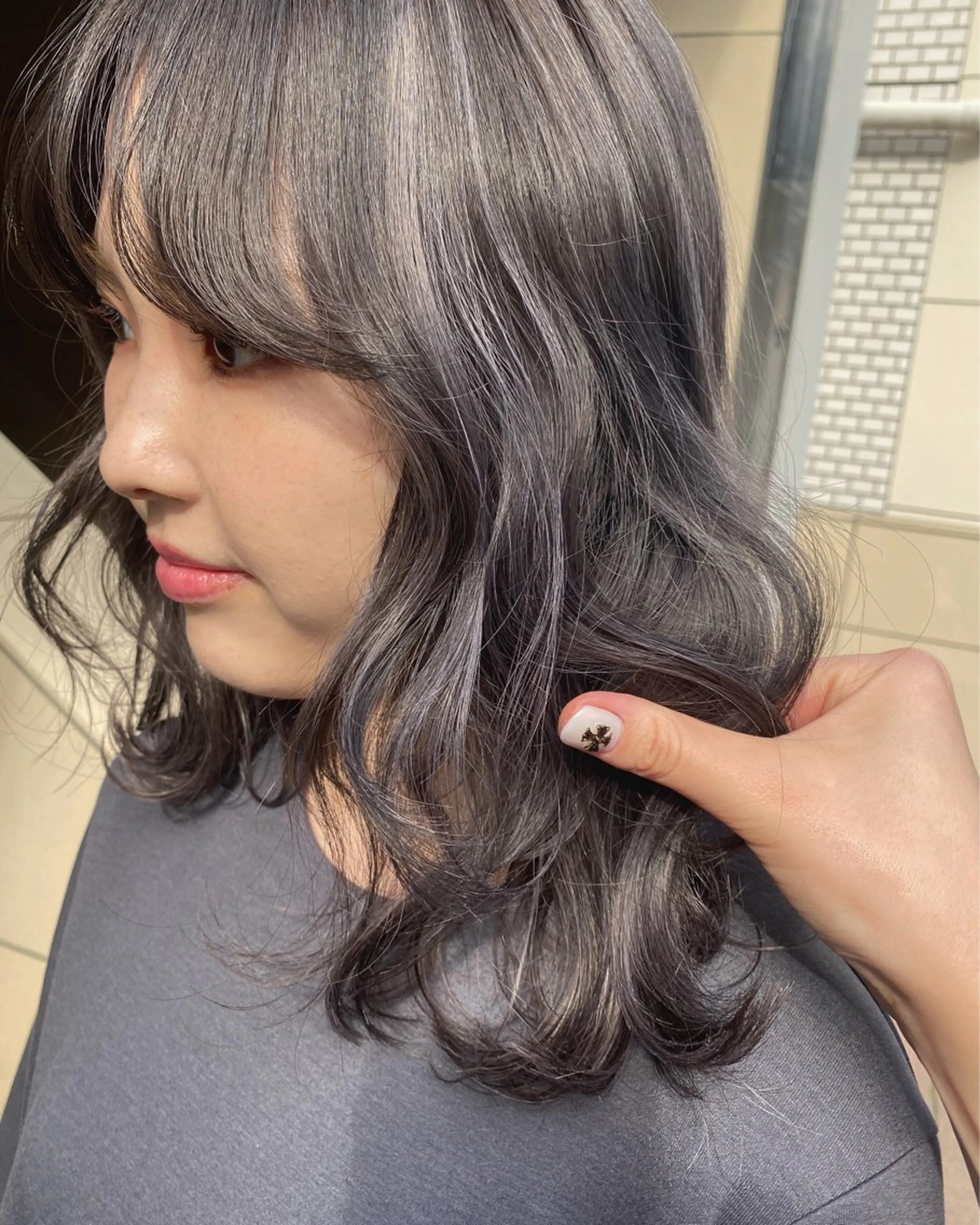 ロング カラー 只野 真衣のヘアスタイル