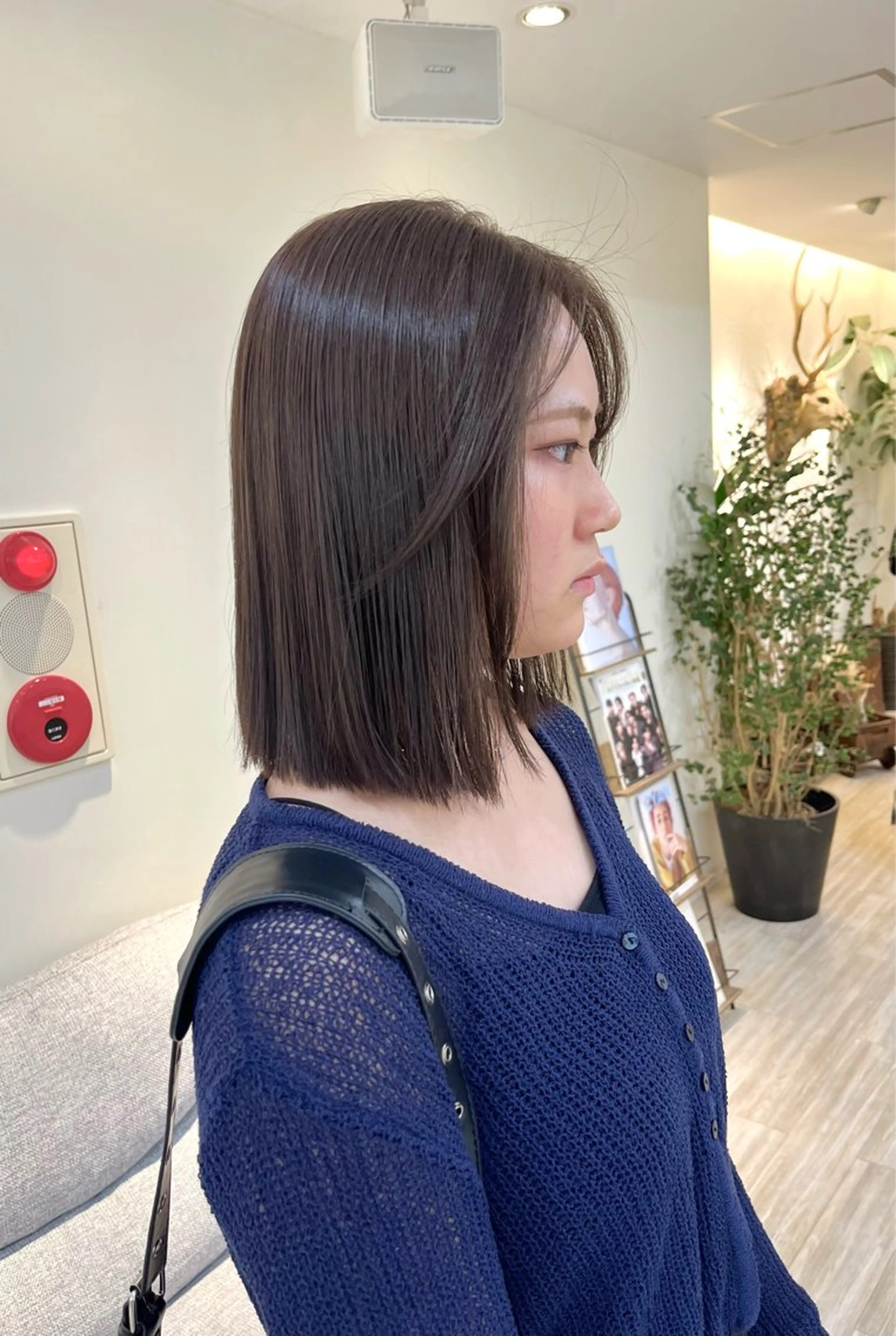 ミディアム カラー つぼみ/パーマ ／レイヤー／ボブのヘアスタイル