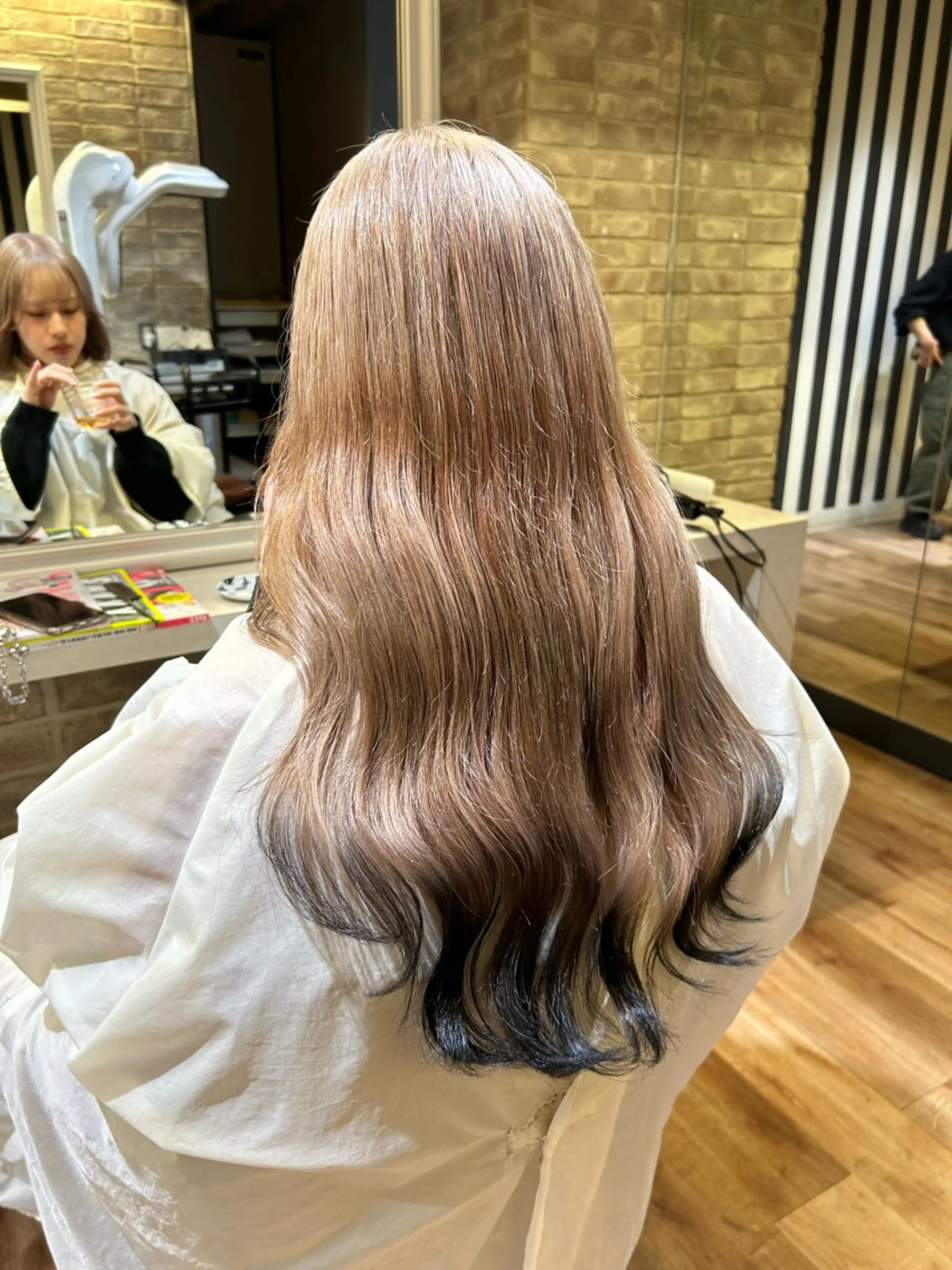 ロング マエダ マサシのヘアスタイル