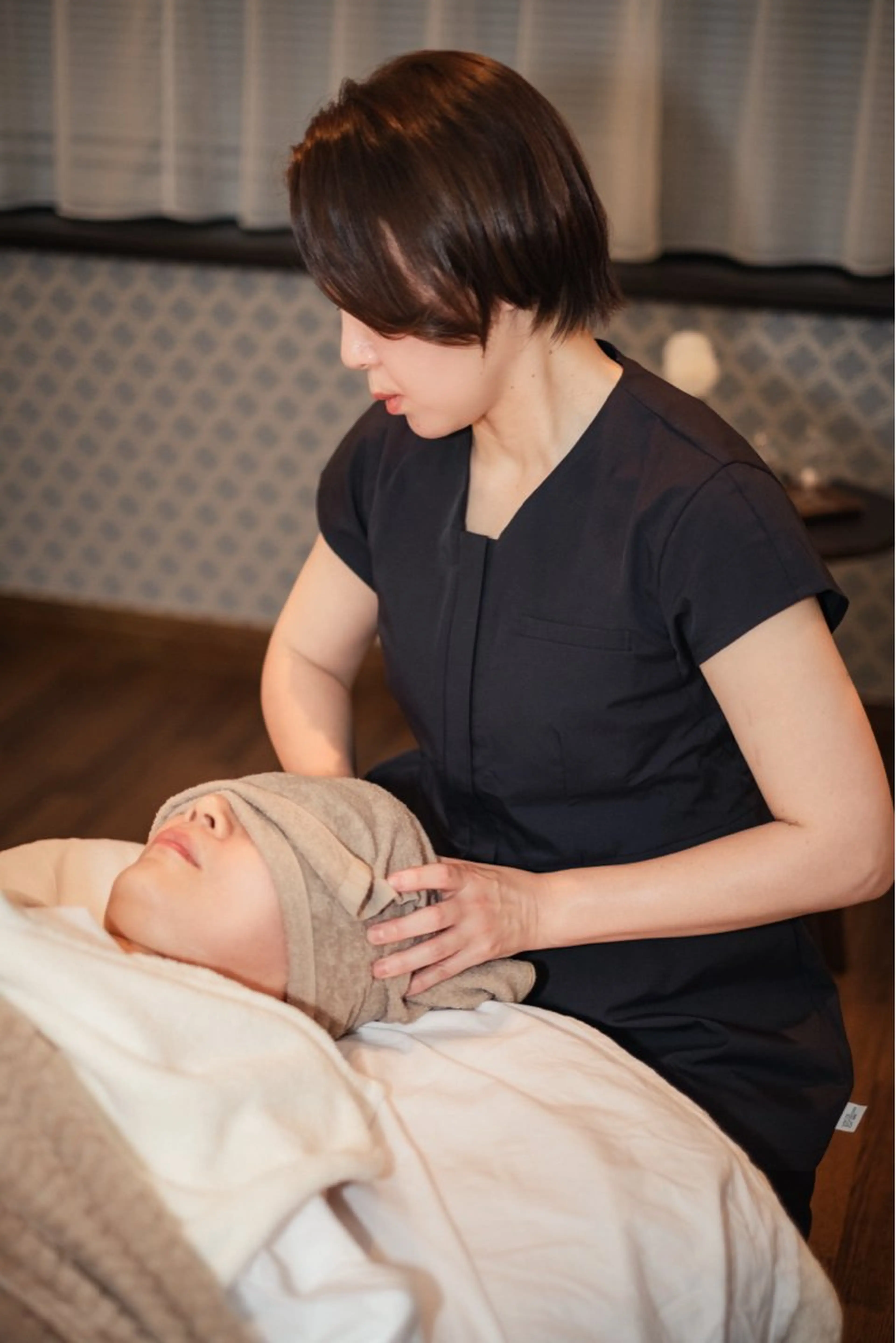 リラクゼーション 肩こり｜姿勢｜大阪のエステ・リラクイメージ