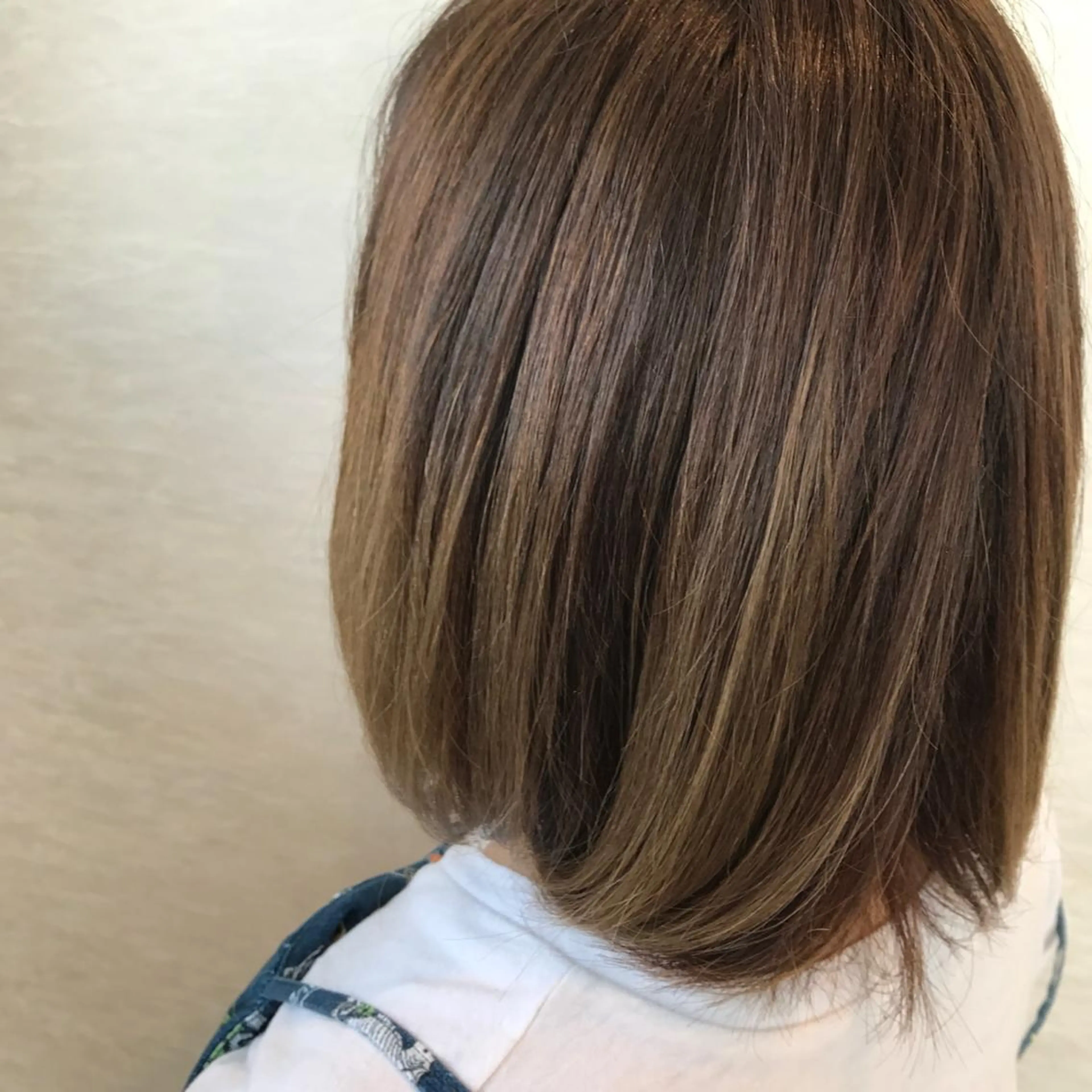 ミディアム カラー レイヤーカット/髪質 改善/矯正🤍吉田のヘアスタイル