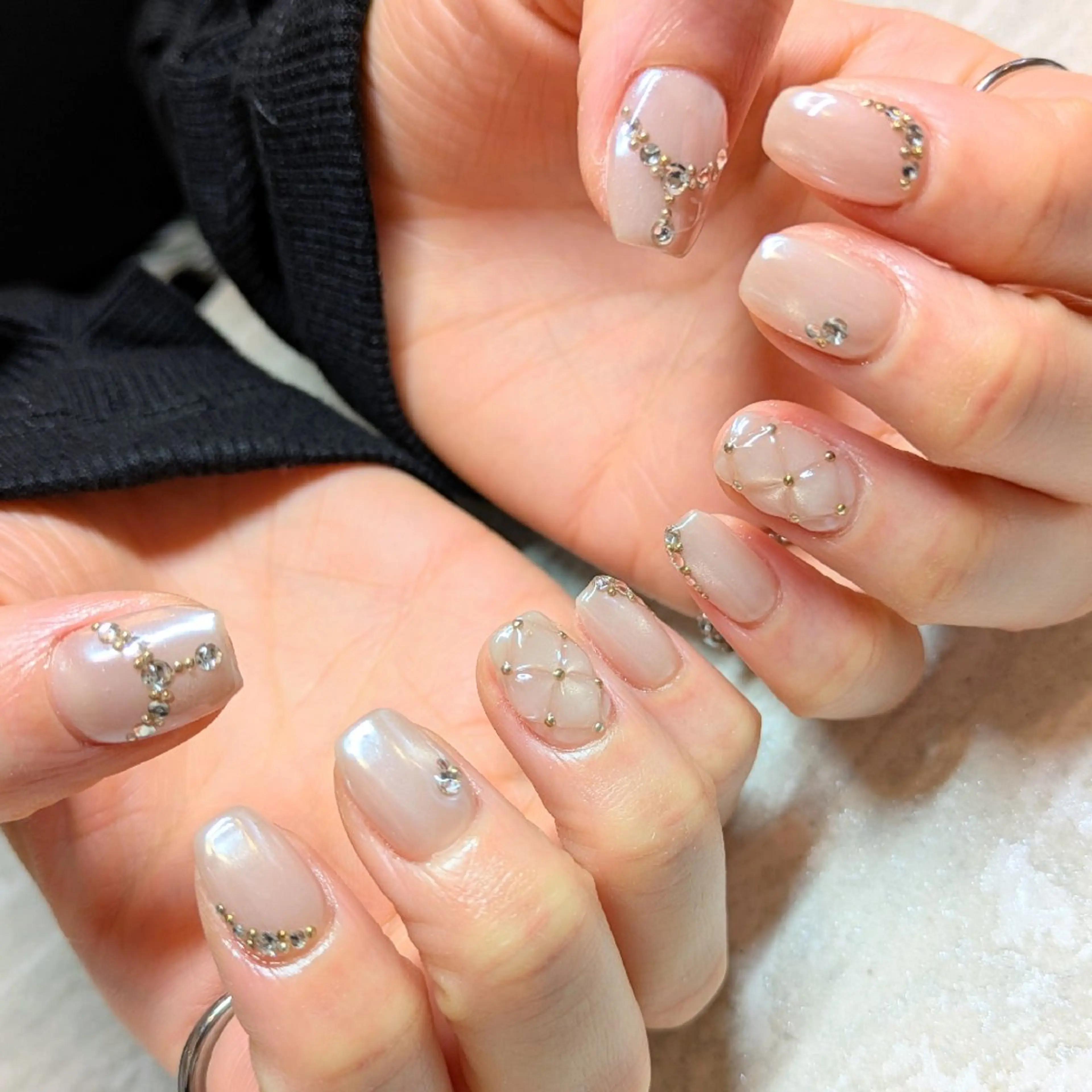ネイル キラキラネイル ジェヌインネイル 河内のネイルデザイン