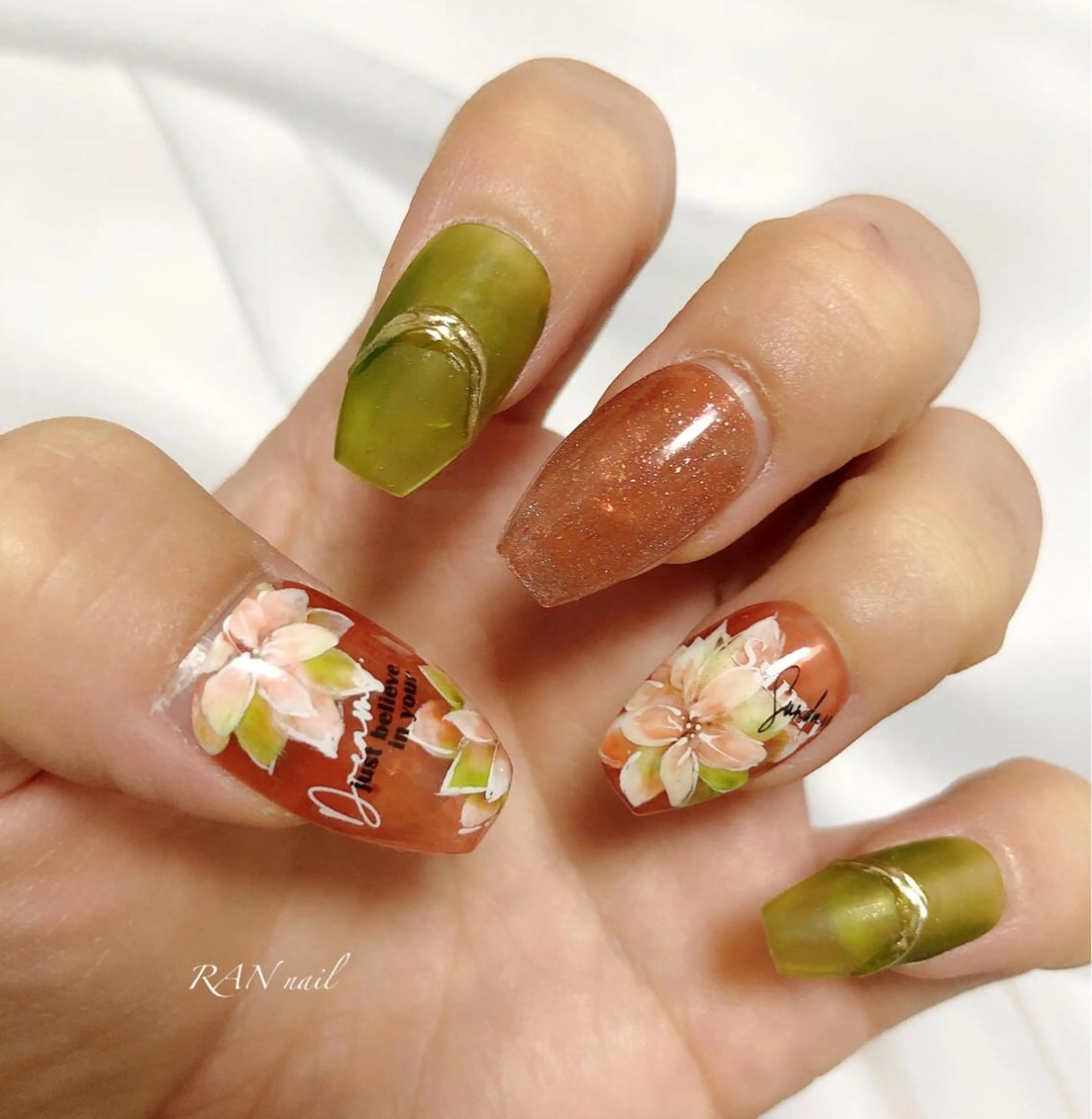 ネイル アートネイル フラワーネイル ジェルネイル マグネットネイル オフィスネイル RAN nail 〜ランネイル〜所属・RAN nailのネイルデザイン