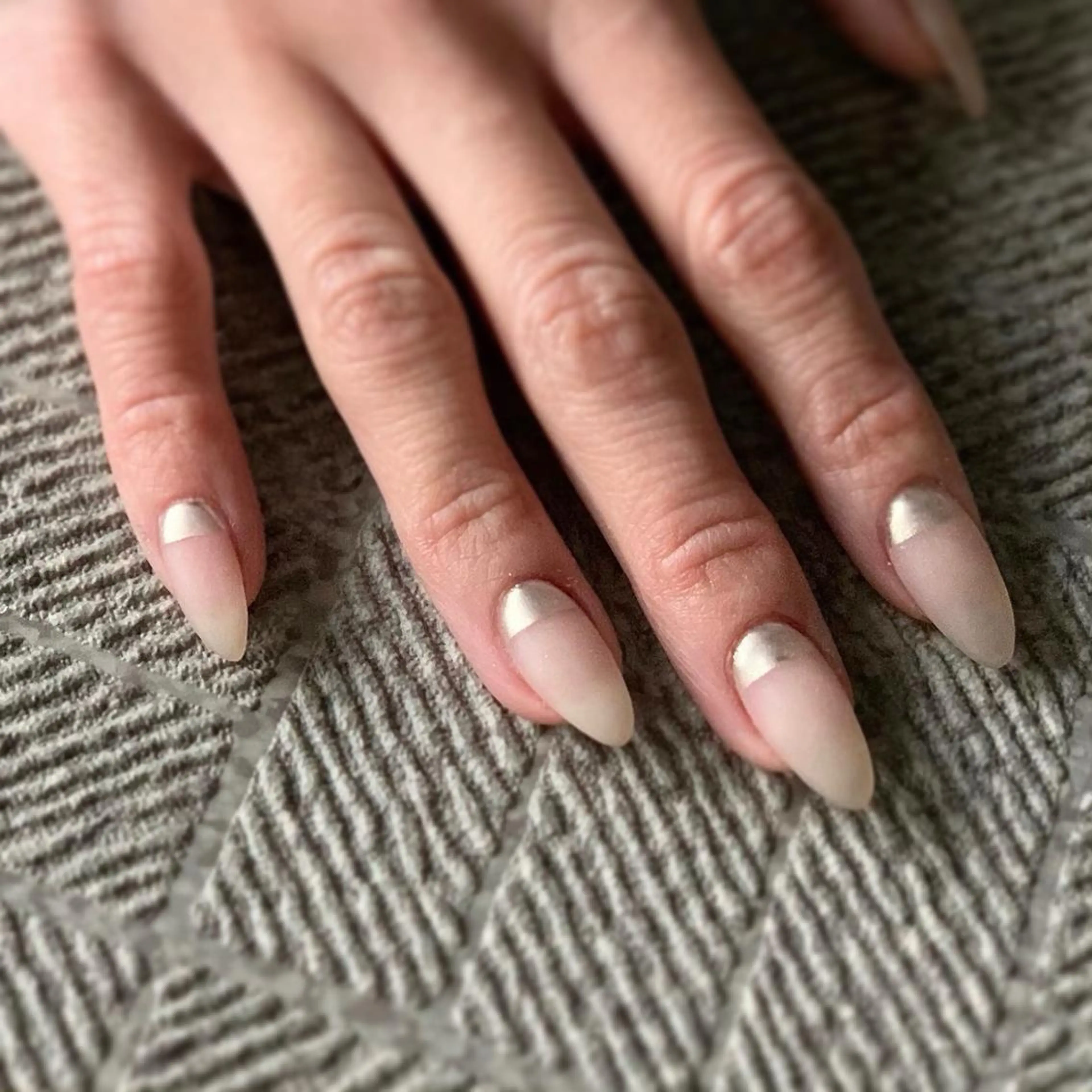 ネイル S. JEWELのネイルデザイン