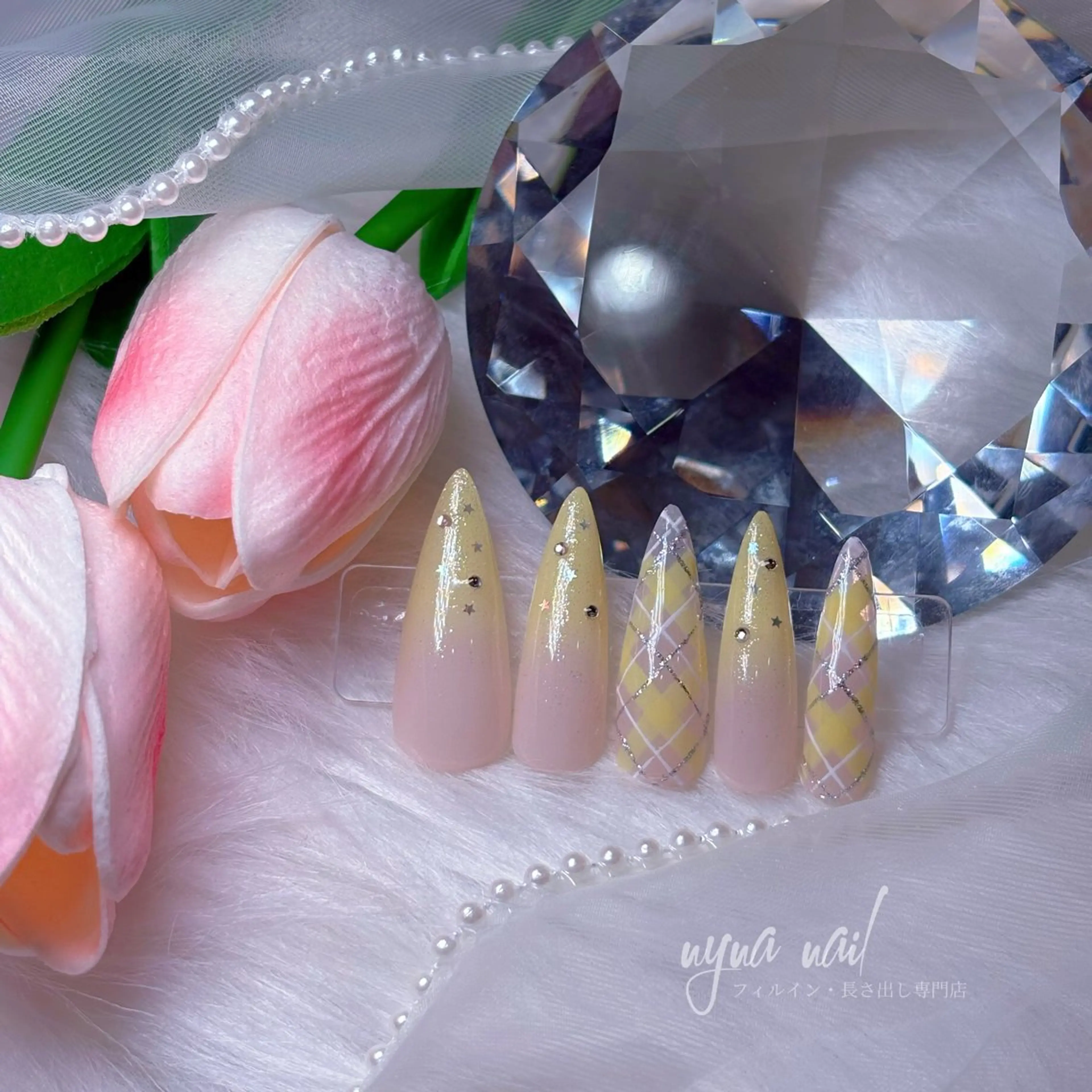 ネイル ハンドネイル Y U K Iのネイルデザイン