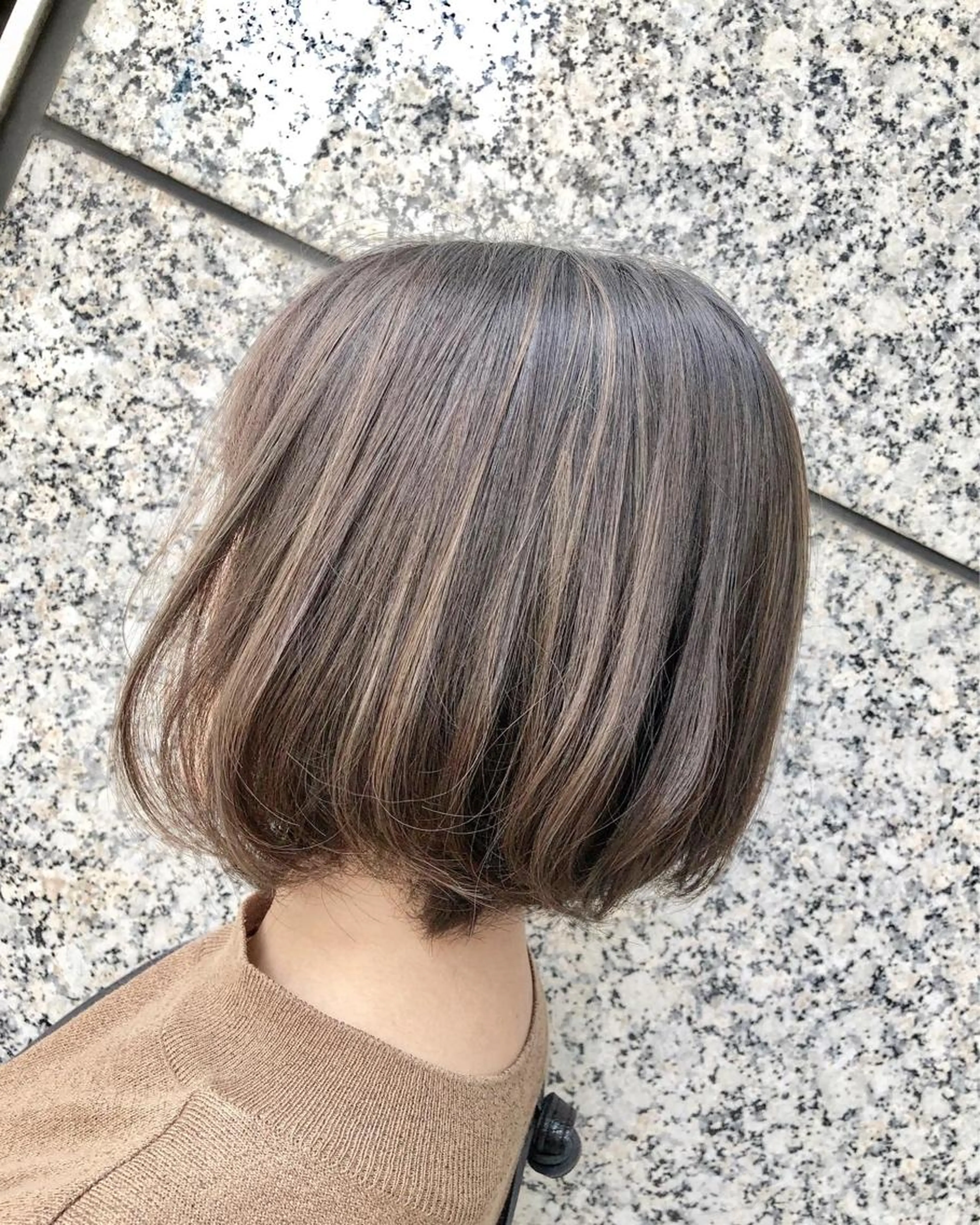 ケアブリーチハイライト＋カラー＋トリートメントの写真