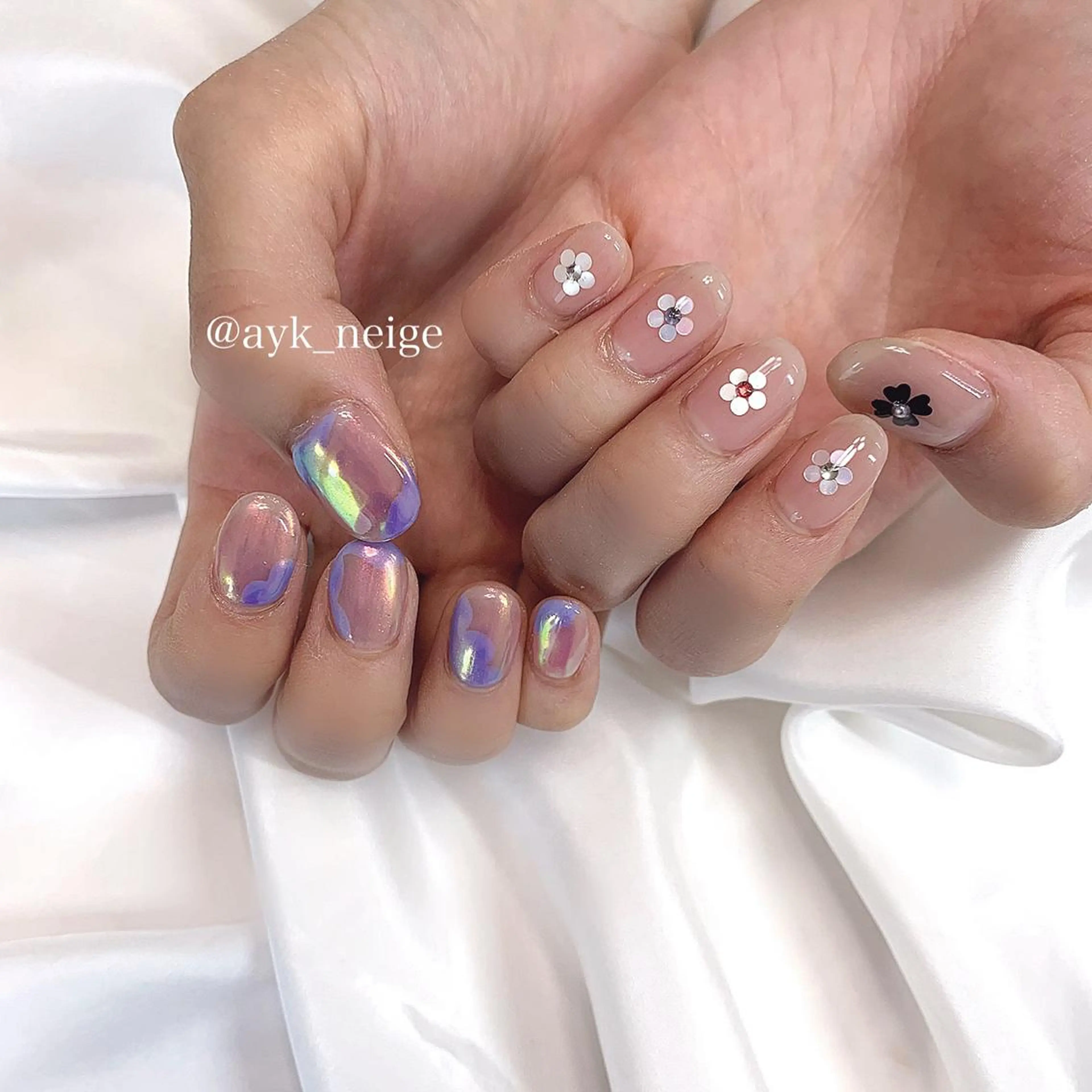 ネイル フットネイル 氷ネイル・うるうるネイル 韓国ネイル マグネットネイル 冬ネイル n'eige nail所属・大谷 綾香のネイルデザイン