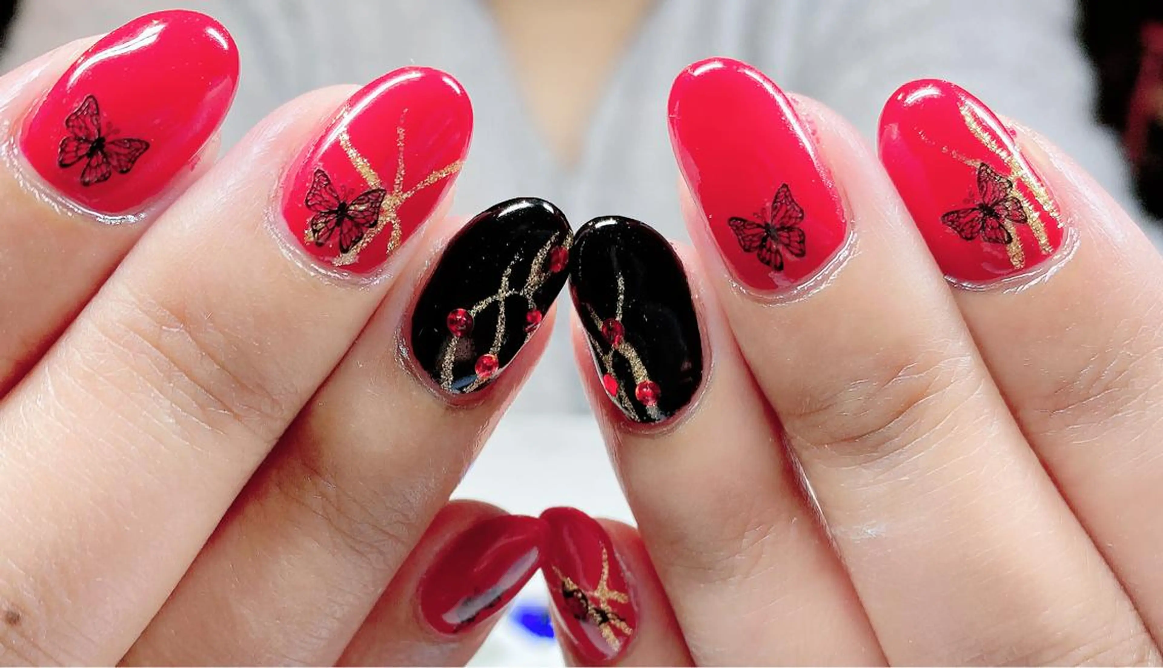 ネイル MYU Nails所属・ニュアンスネイル🌈 MYU Nailsのネイルデザイン