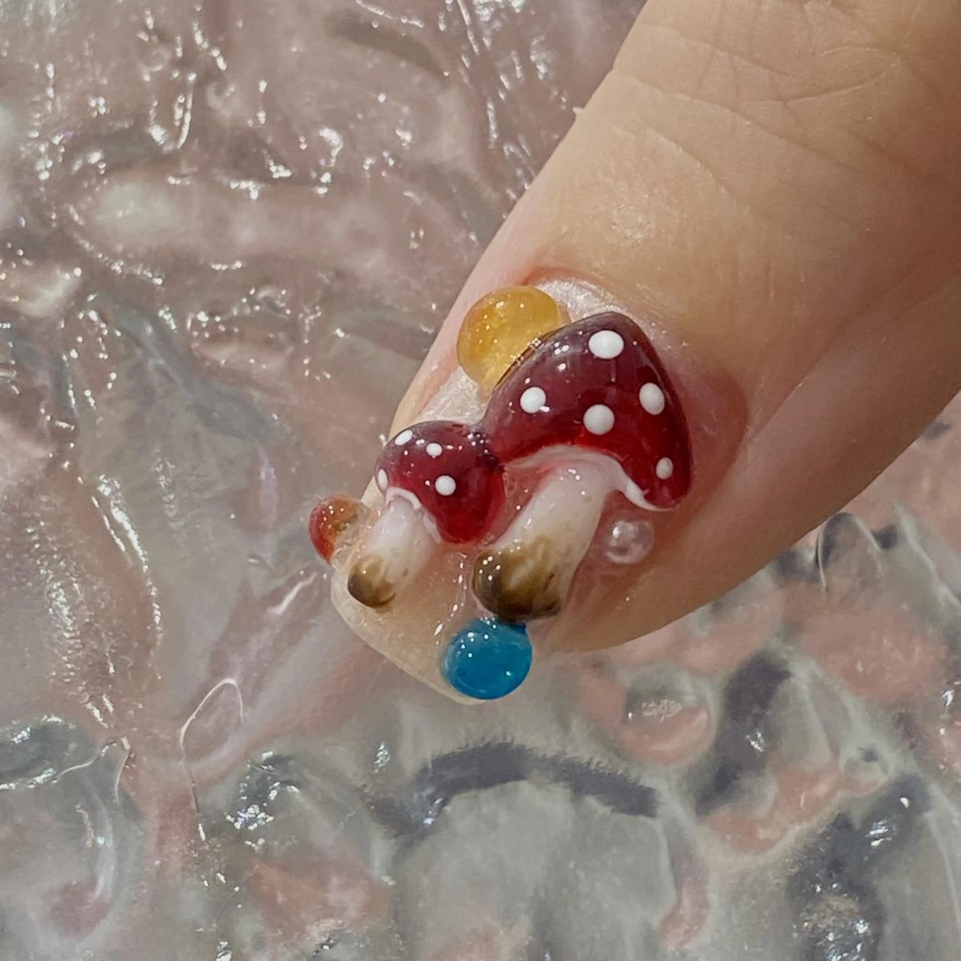 ネイル 🌼リオナ ♥️のネイルデザイン