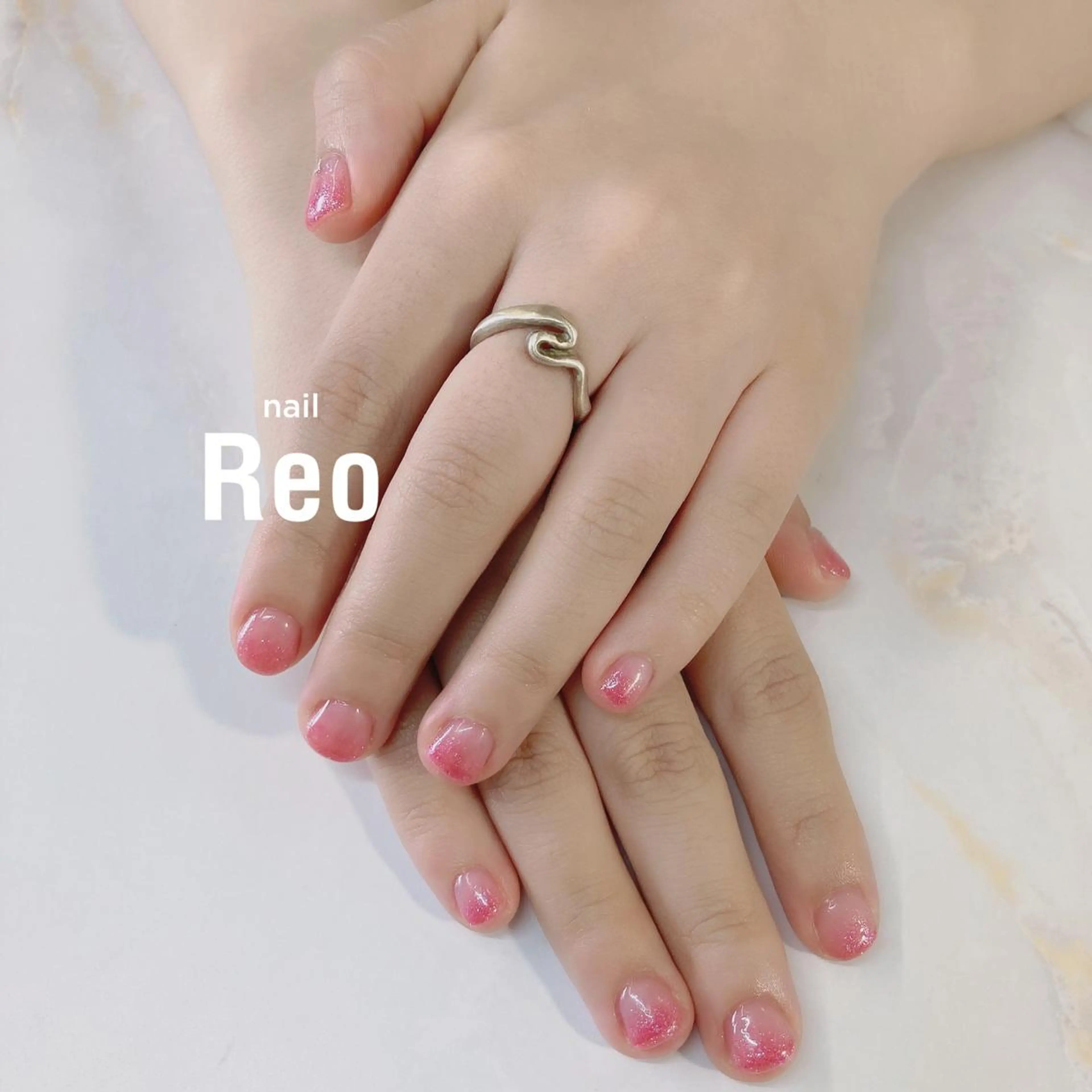 ミディアム ネイル Reonail 💕Kana💕のネイルデザイン