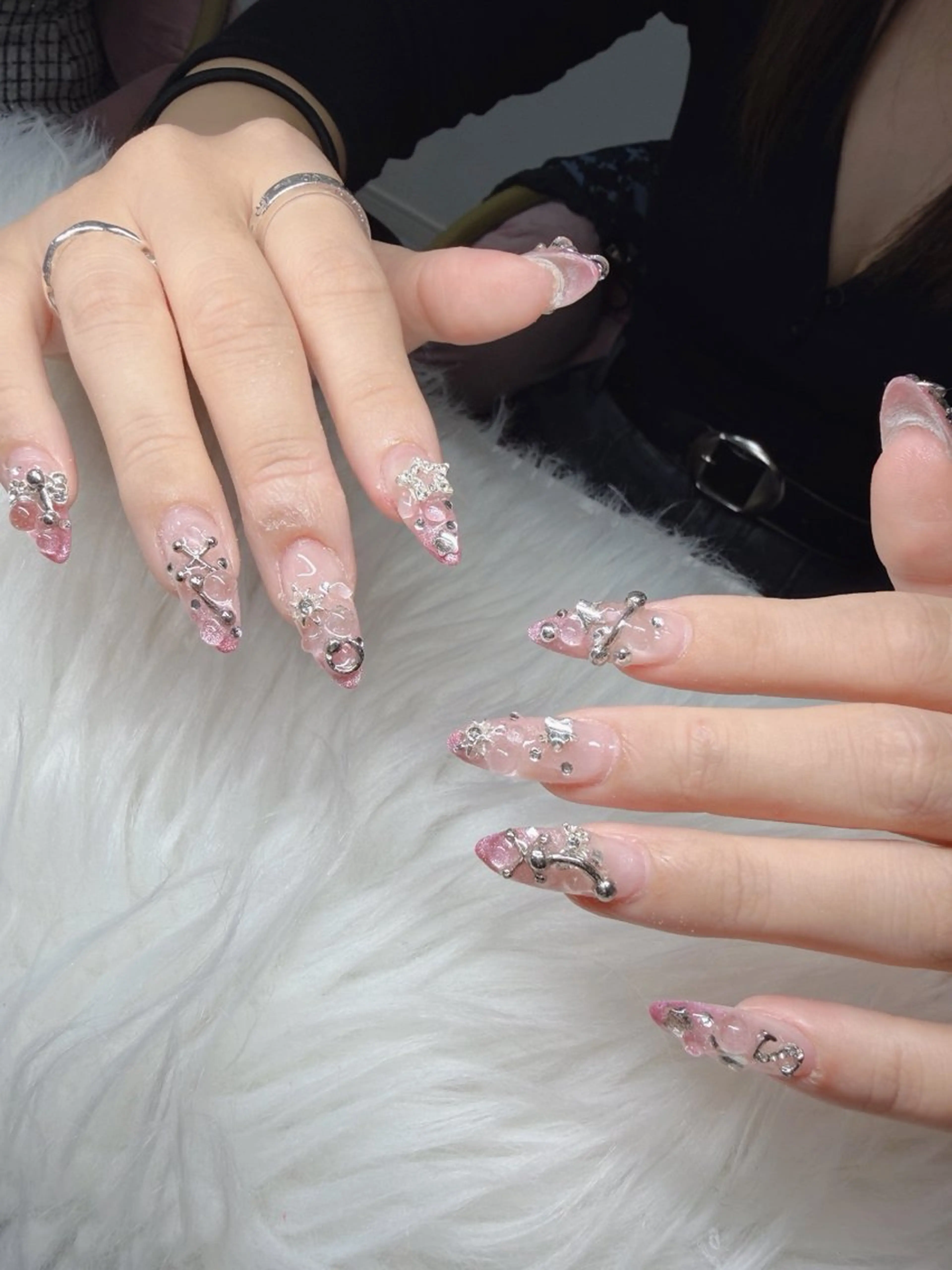 ネイル Lee Nailsのネイルデザイン