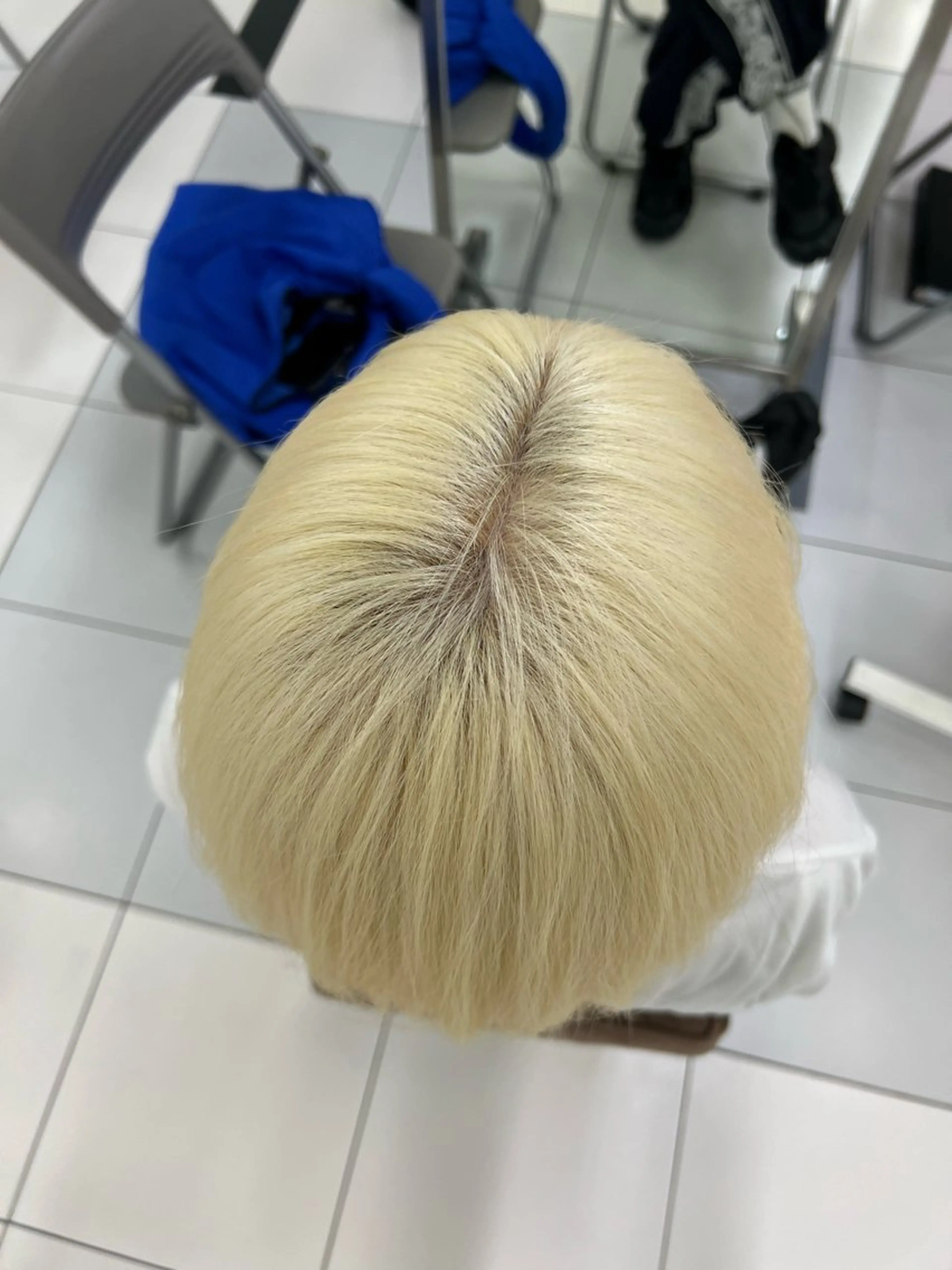 ショート カラー ブリーチ 抜きっぱなしブロンド ブロンド ホワイトブロンド ヘアカラー 似合わせ/ブリーチ カラー.岡田友仁のヘアスタイル