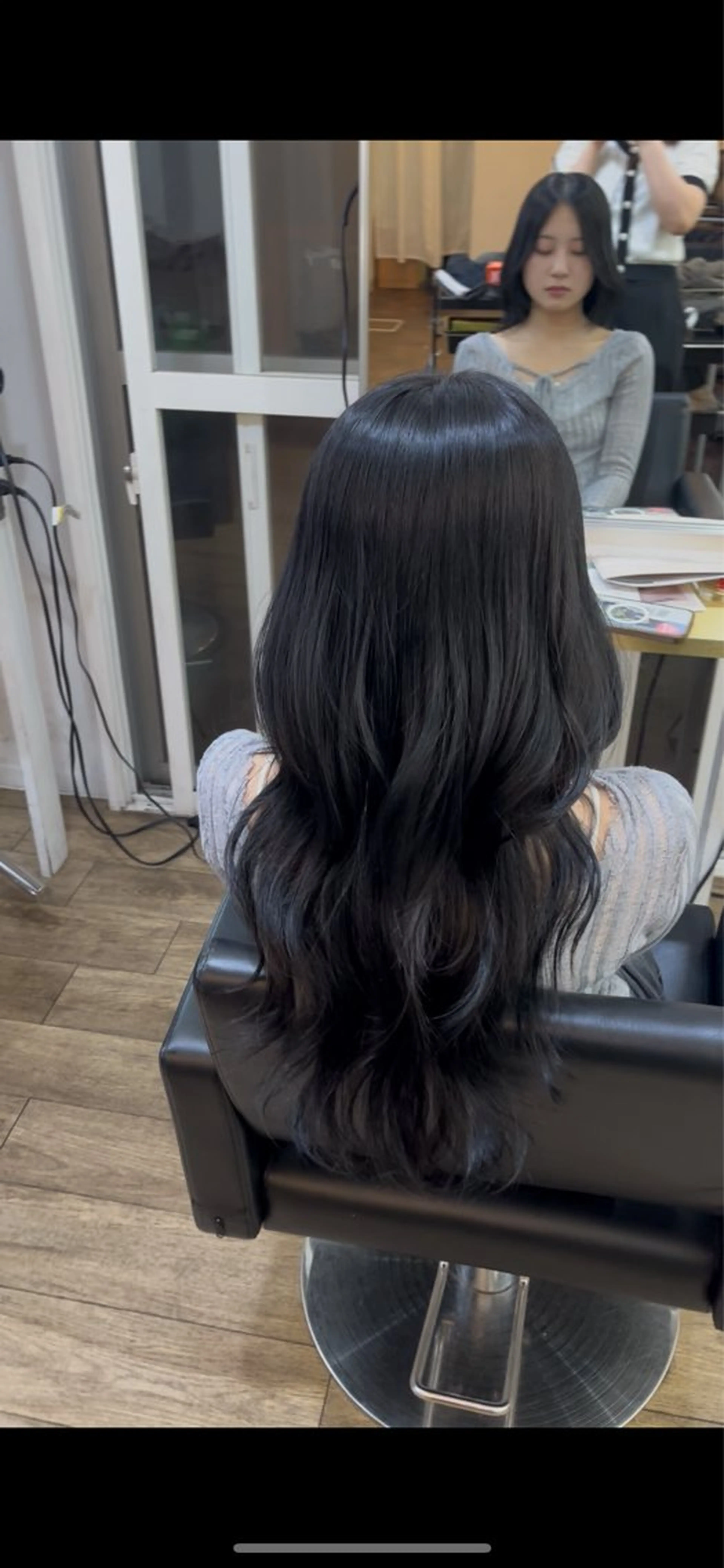 ロング カラー 新 心寧のヘアスタイル
