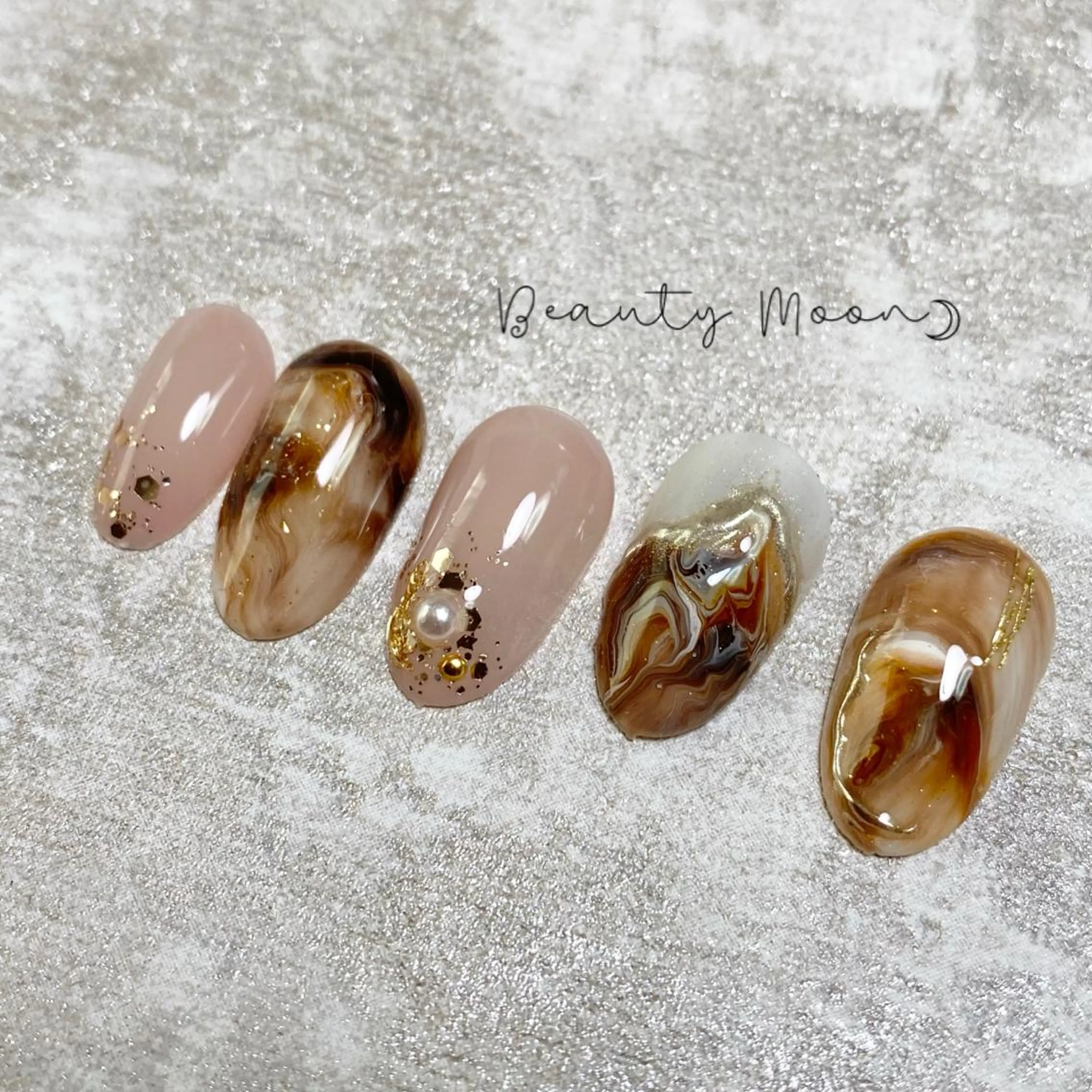 ネイル アートネイル ジェルネイル ハート 大理石ネイル(マーブル) パラジェル beauty ☪︎moonのネイルデザイン