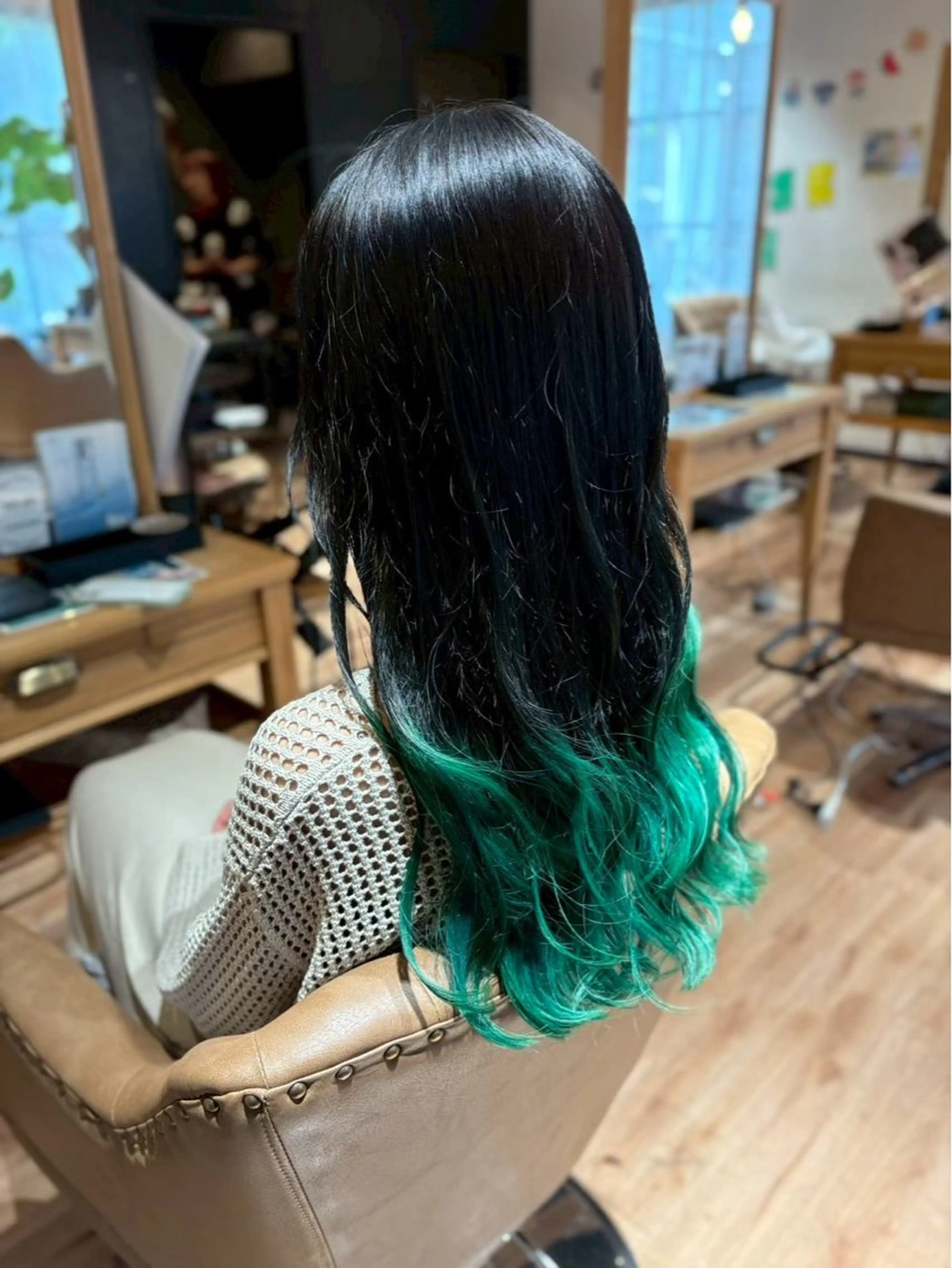 カラー 岡北 さくらのヘアスタイル