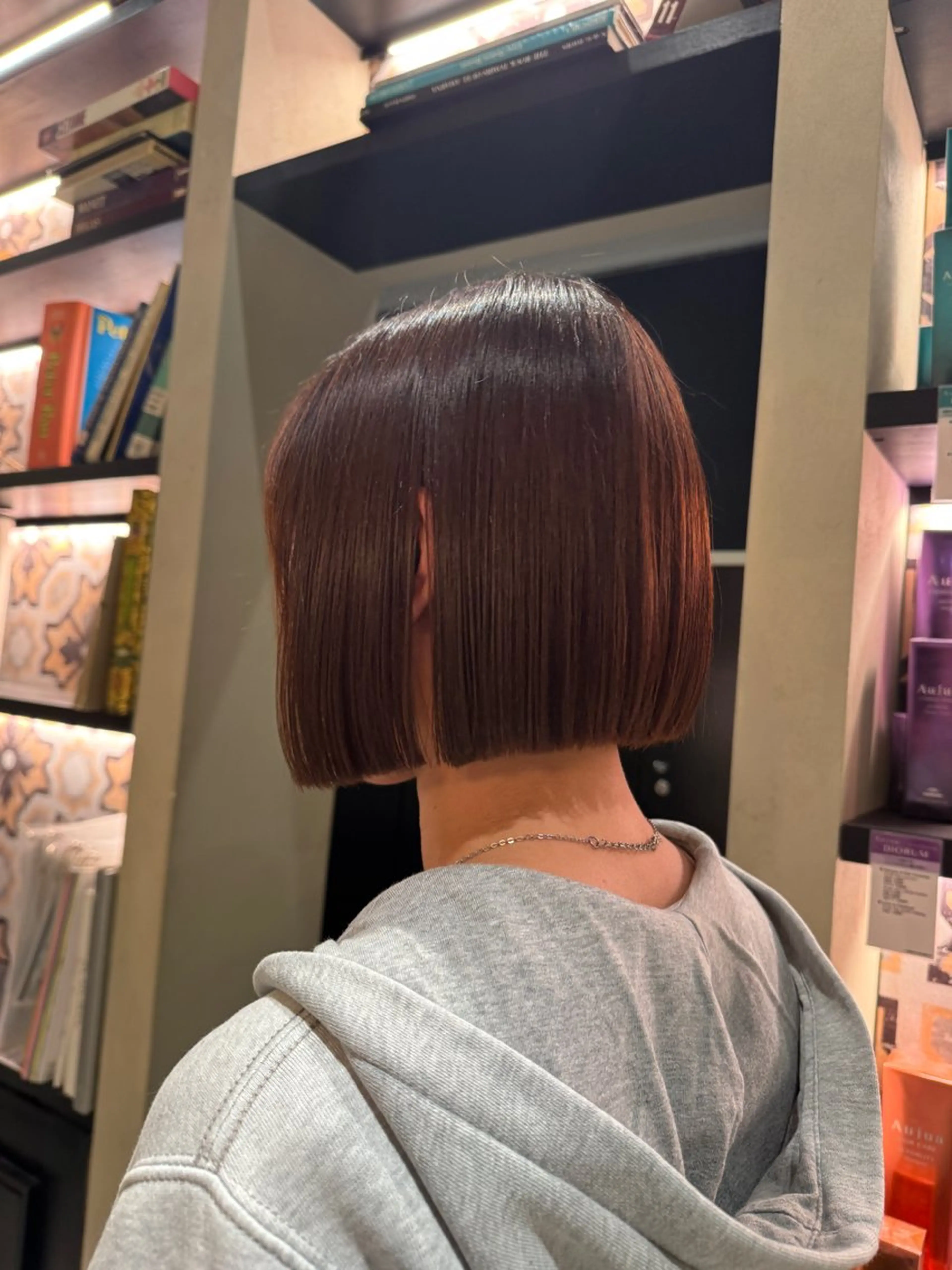ショート ボブ み うのヘアスタイル