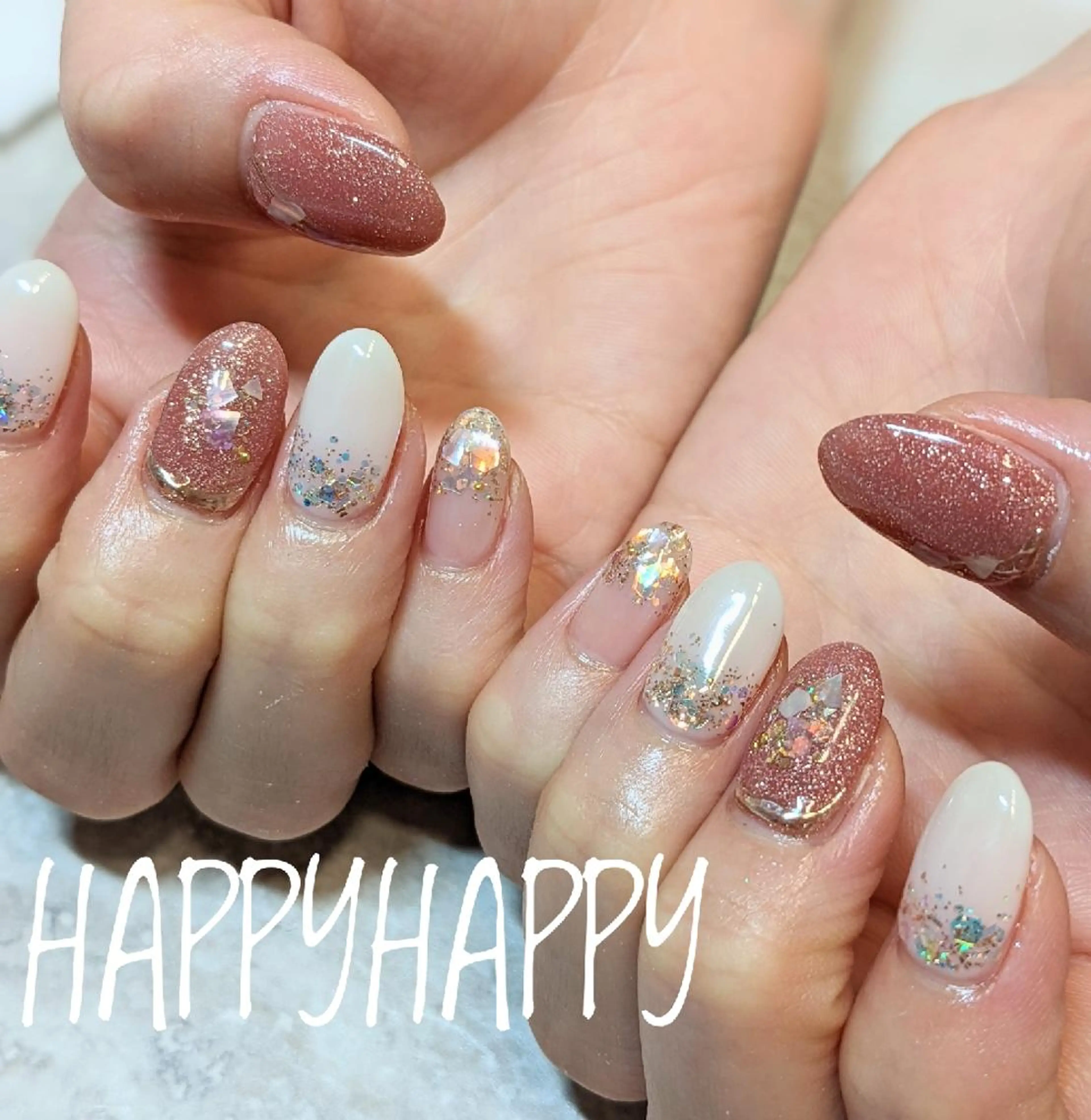 ネイル HAPPY HAPPYのネイルデザイン