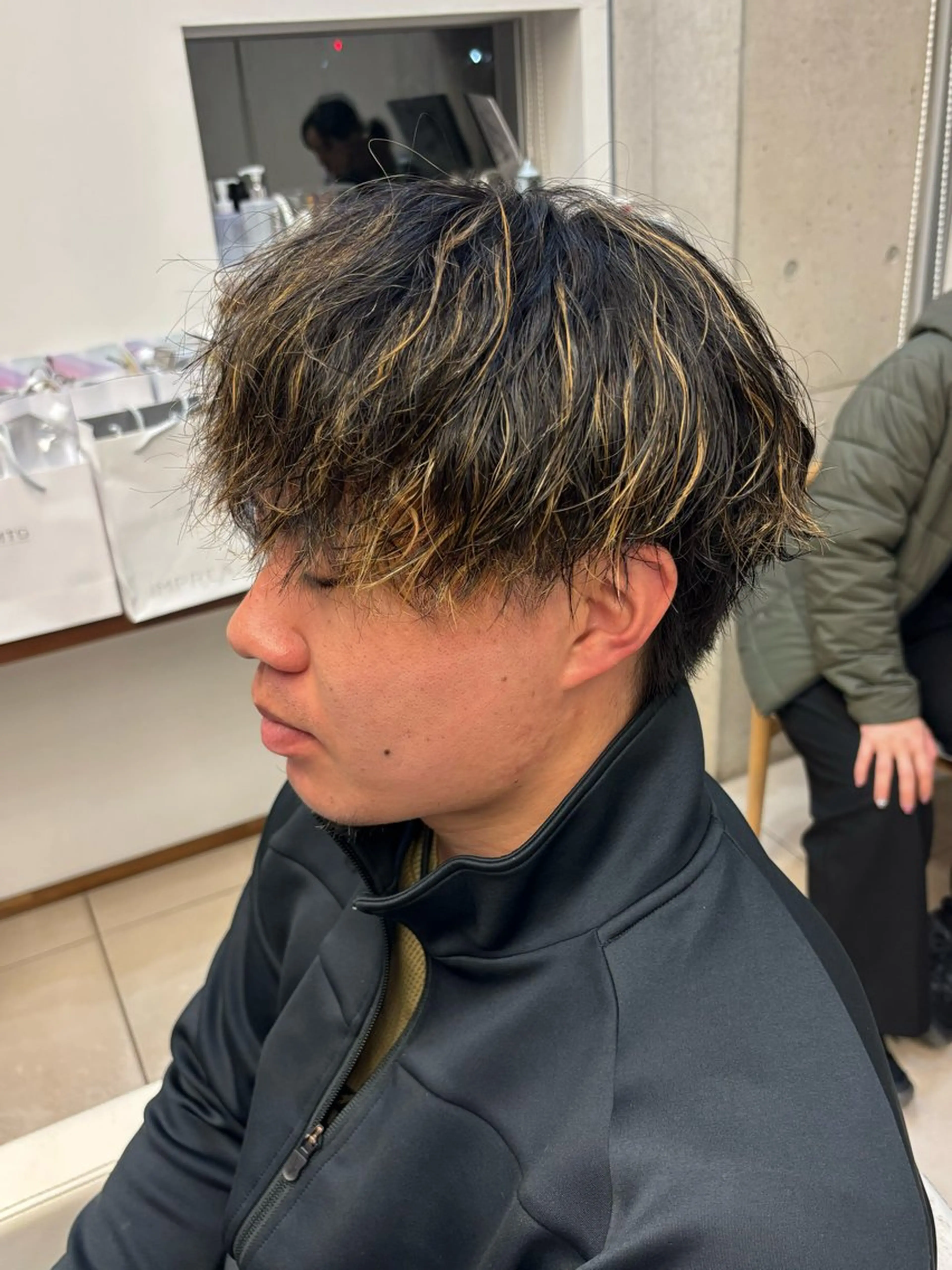 メンズ 心美/ブリーチなし 透明感カラーのヘアスタイル