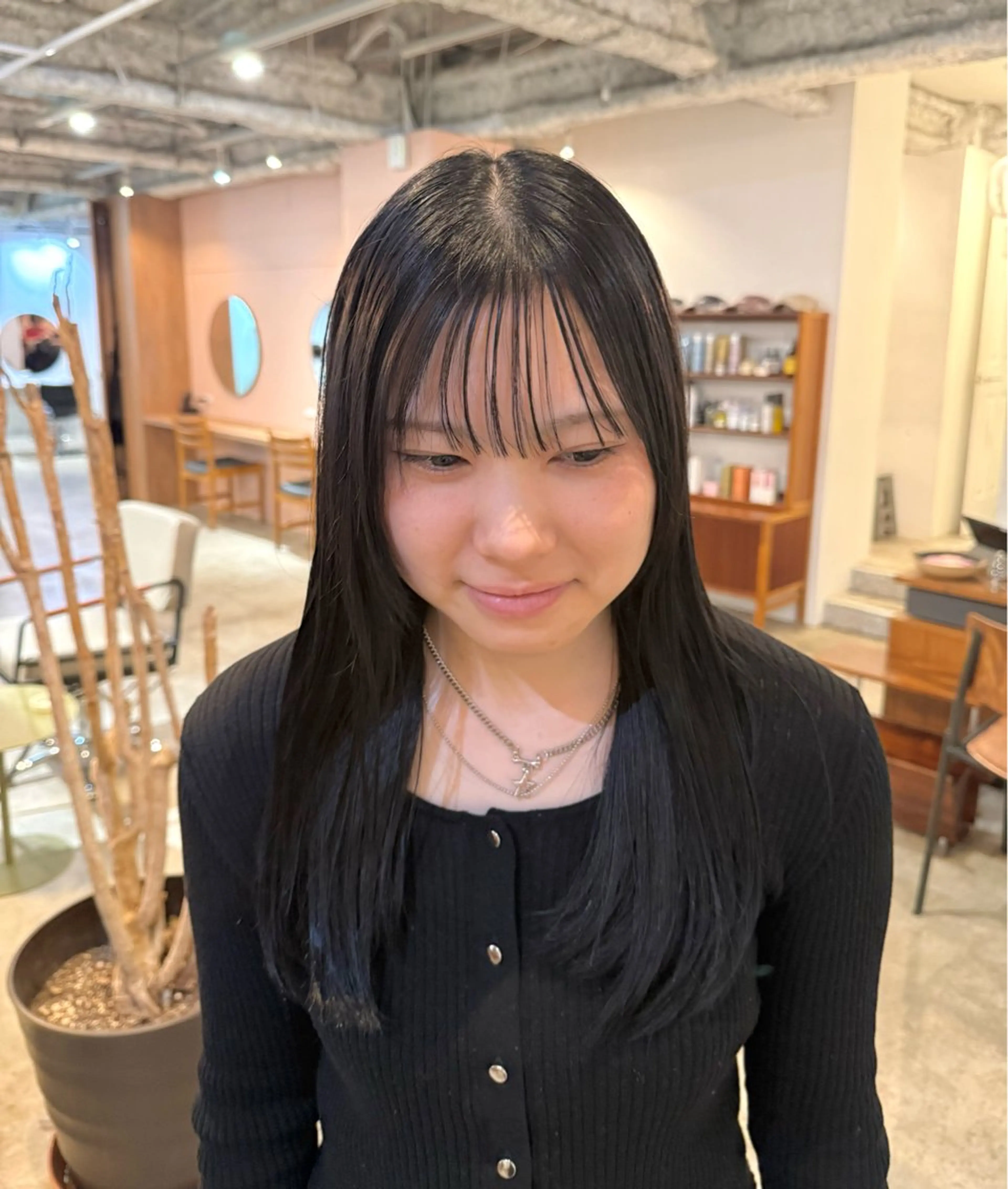 カラー グレージュ ヘアカラー Miyu .のヘアスタイル