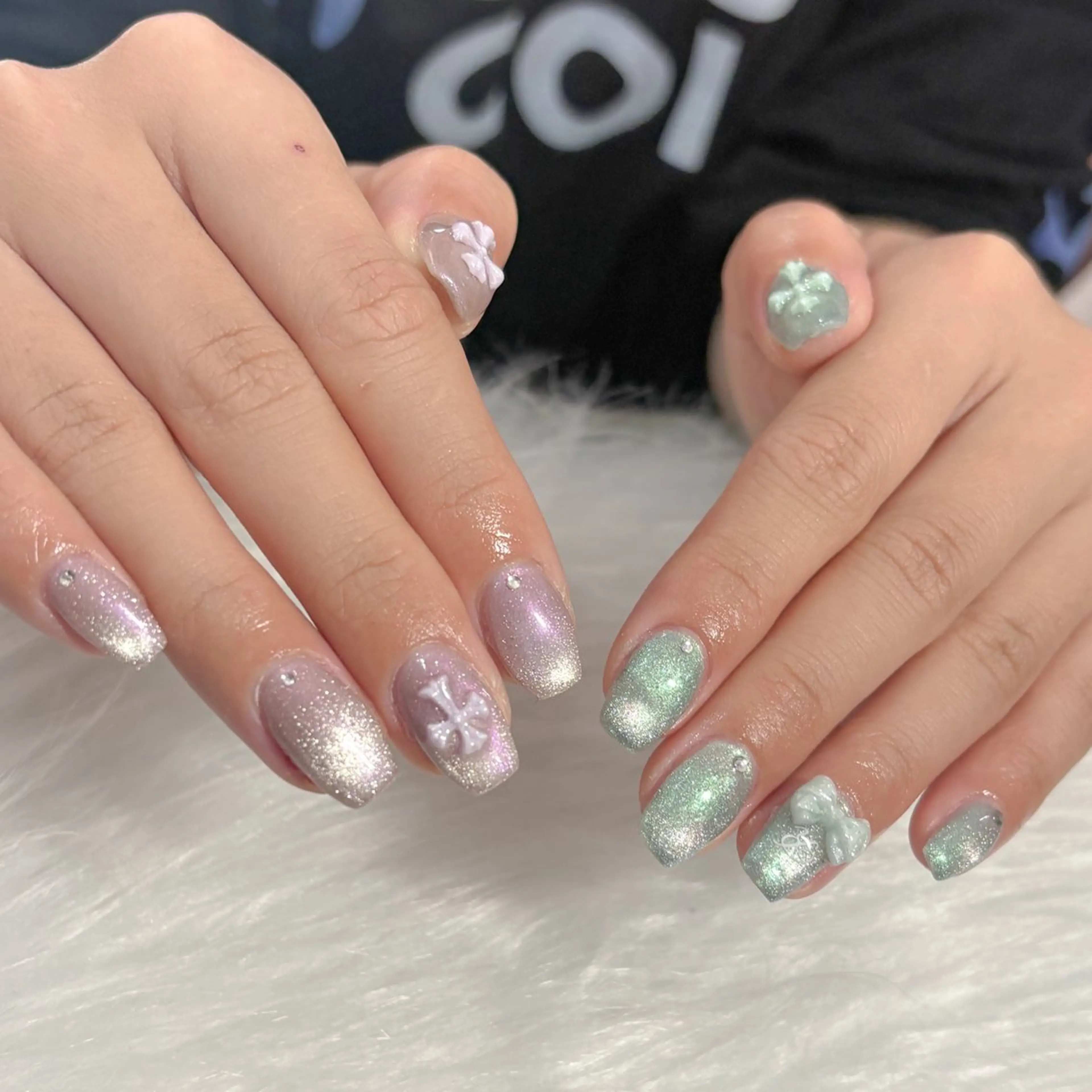 ネイル ハンドネイル LAVISH manaのネイルデザイン