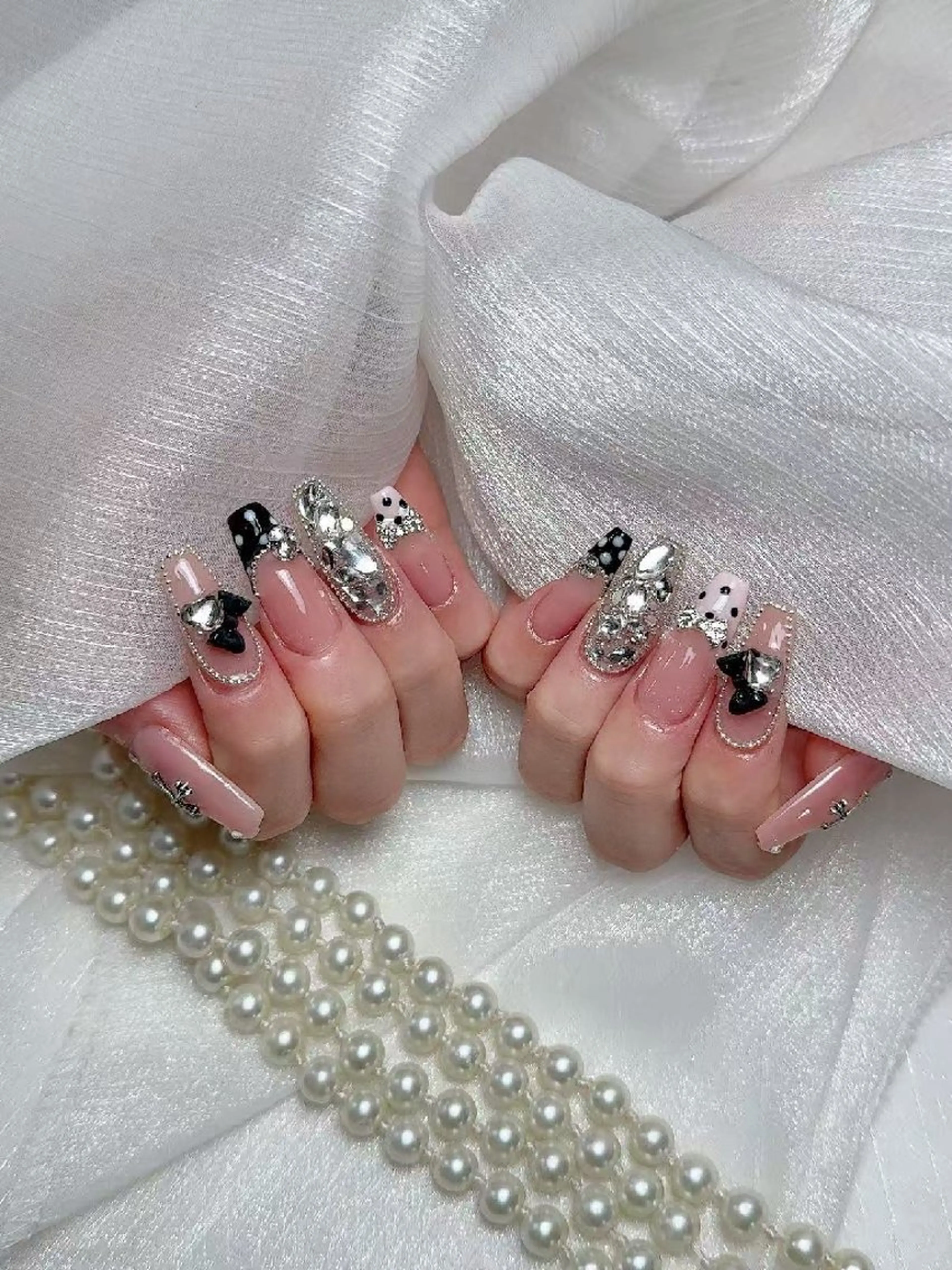 ネイル ENsalon AKIRAのネイルデザイン