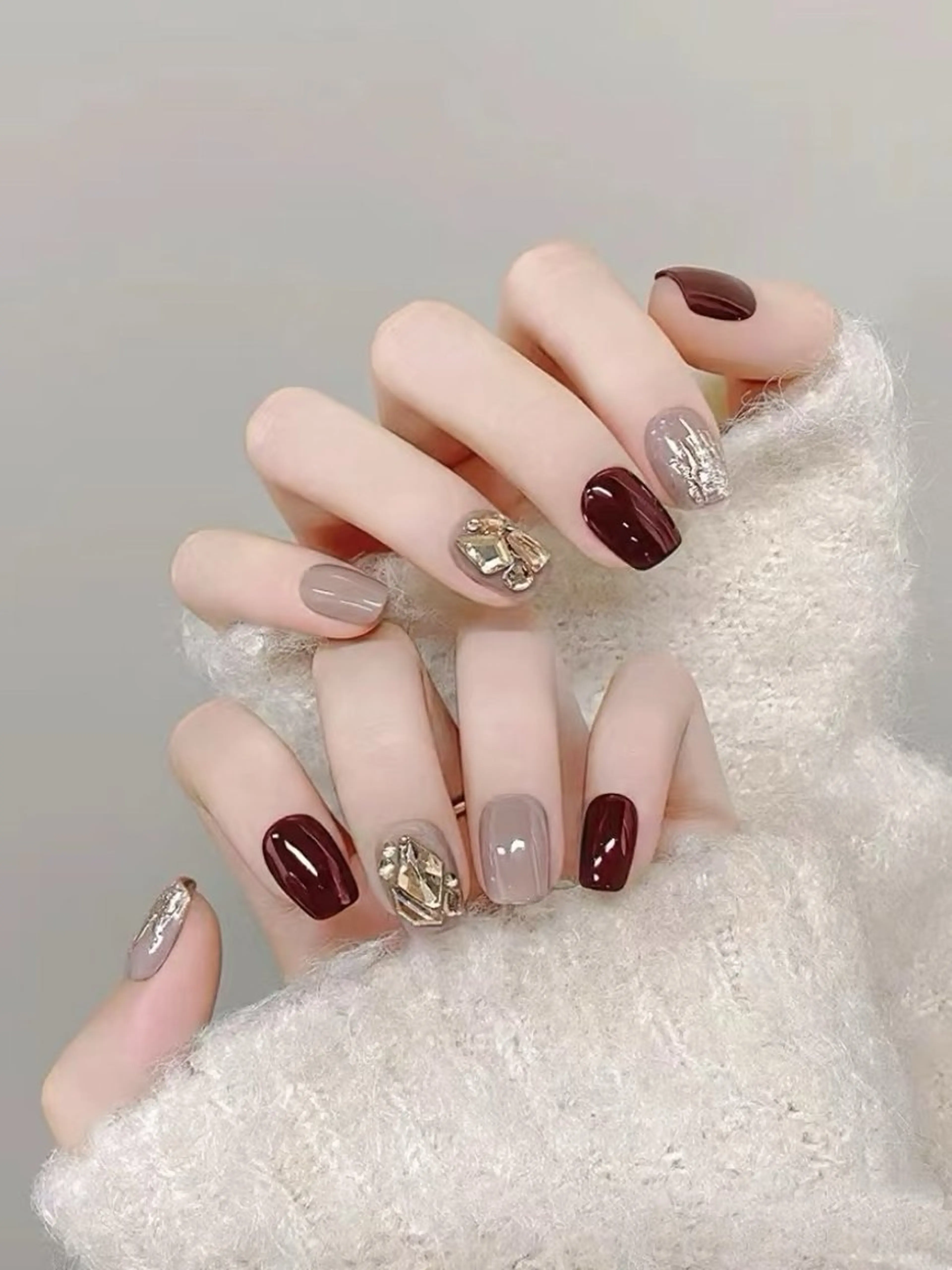 ネイル ハンドネイル ハンドケア The Nail & Eye Lashの眉毛・アイブロウイメージ