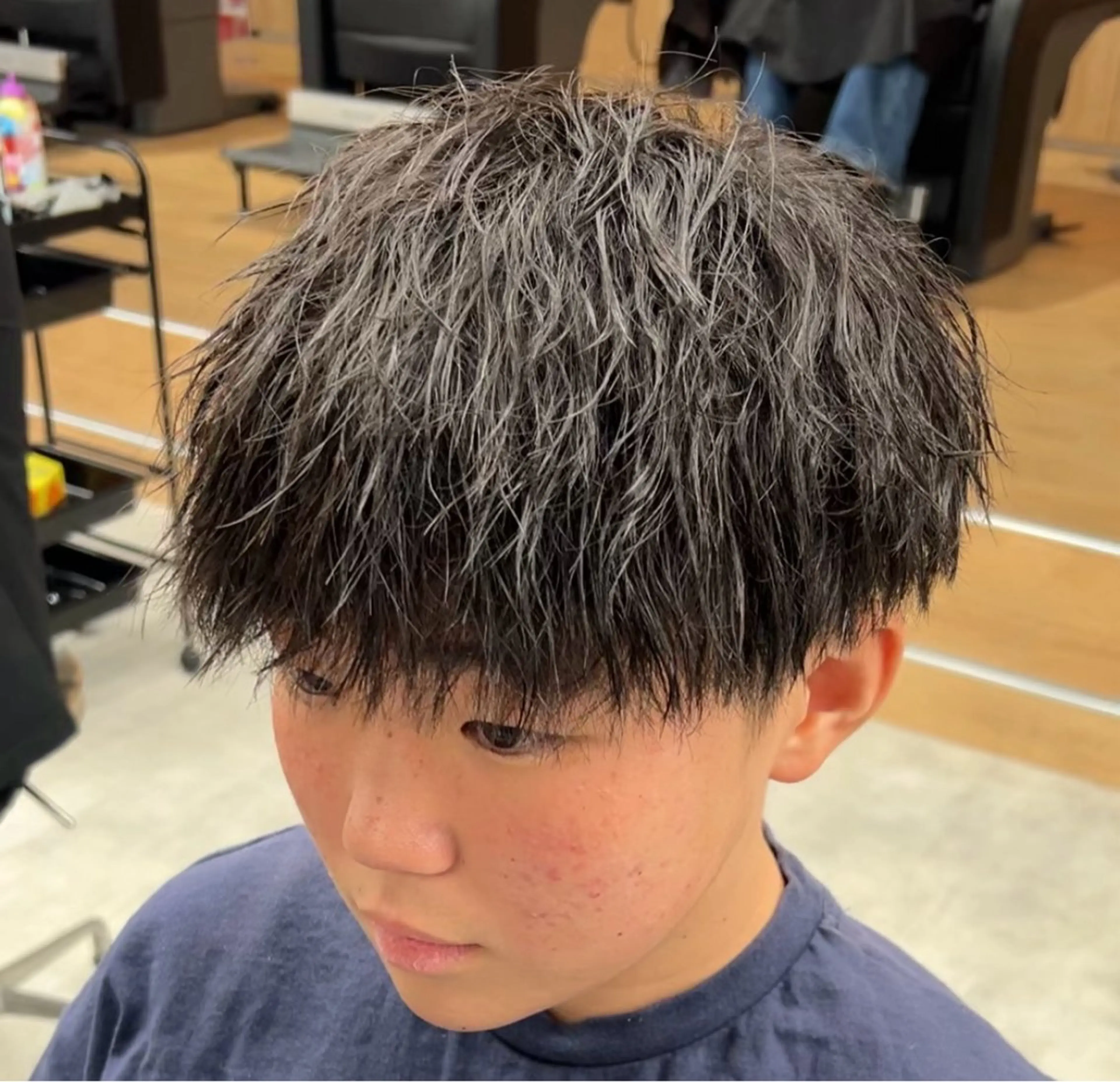 ショート パーマ メンズ メンズパーマ ツイストスパイラルパーマ スパイラルパーマ カット パーマ メンズパーマ/ 新潟駅/佐藤裕のヘアスタイル