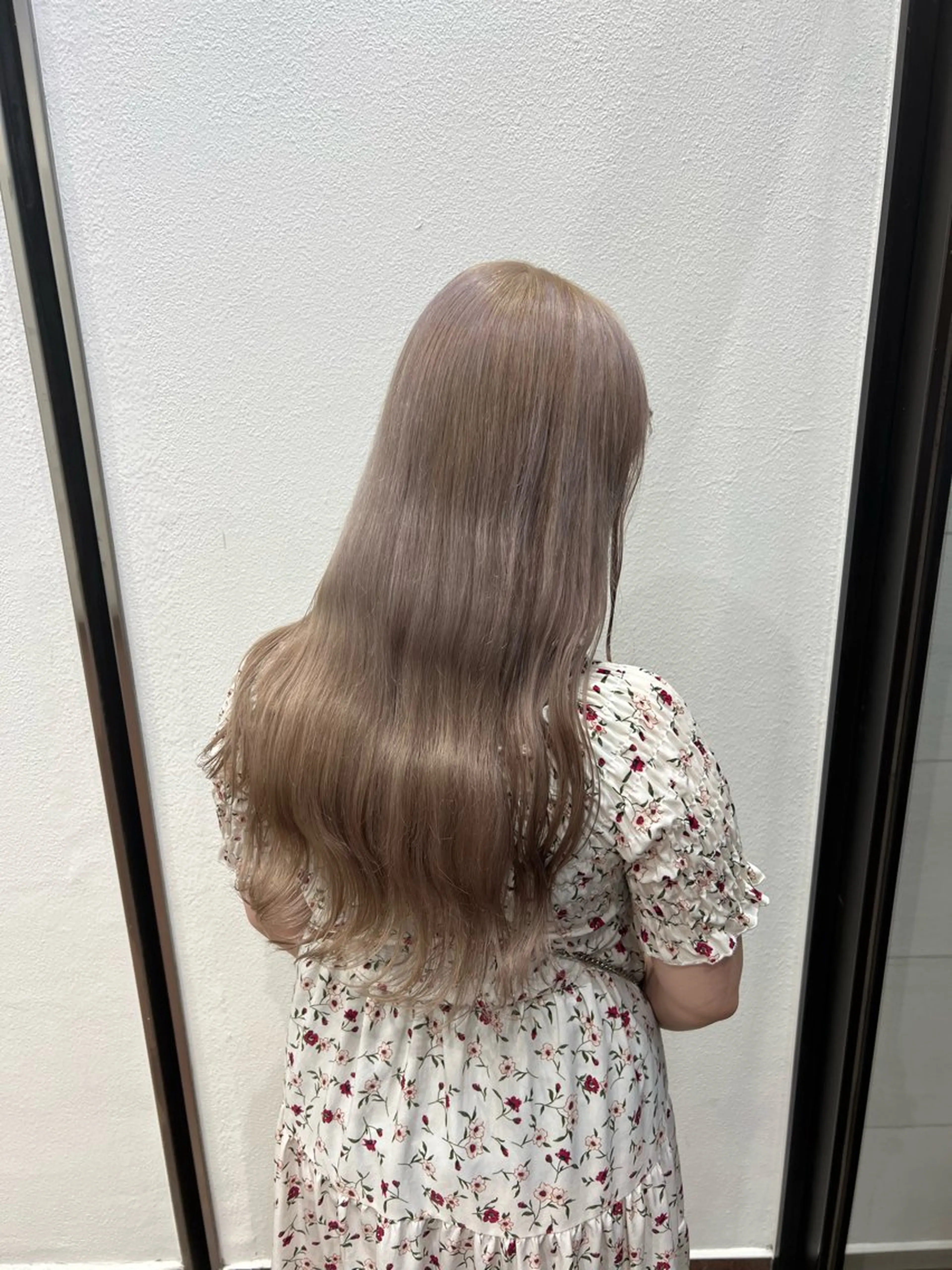 ロング カラー レイヤーカット/ miranのヘアスタイル