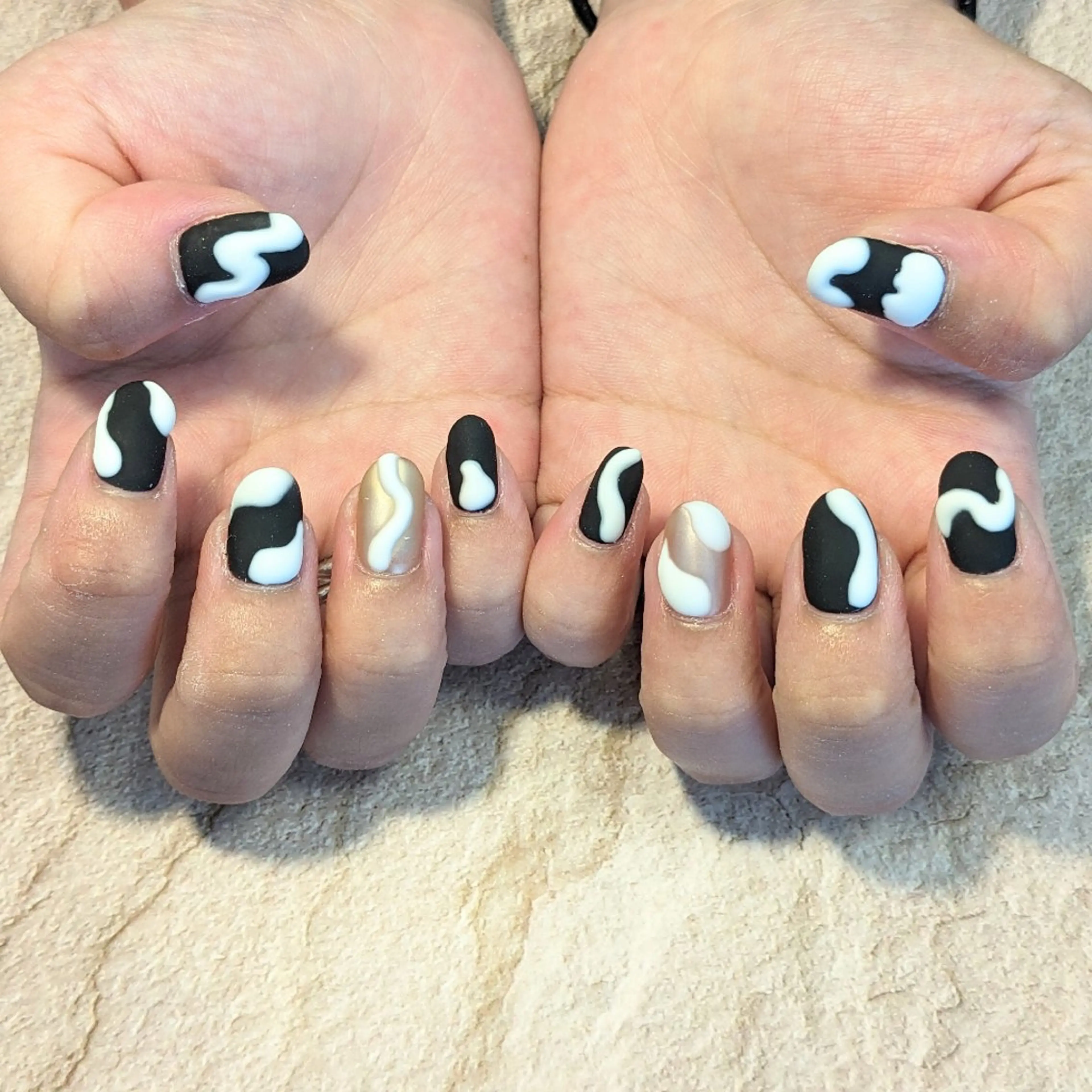 ネイル ｱｲﾗｯｼｭ ﾈｲﾙ ｻﾛﾝ つけるのマツエク・マツパデザイン