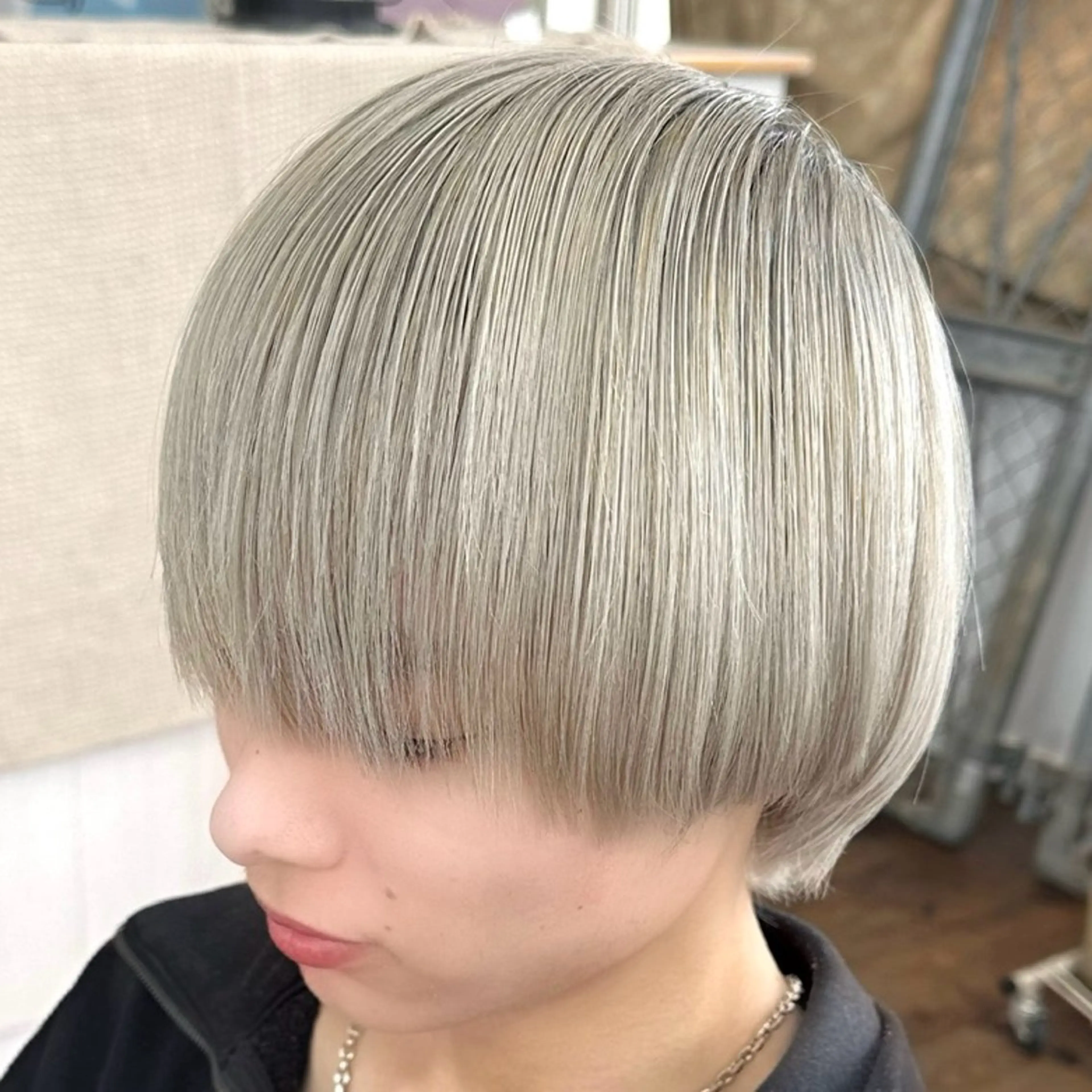 ショート カラー パーマ メンズ カット ヘアカラー パーマ メンズ特化✂️ 小枝 優生のヘアスタイル