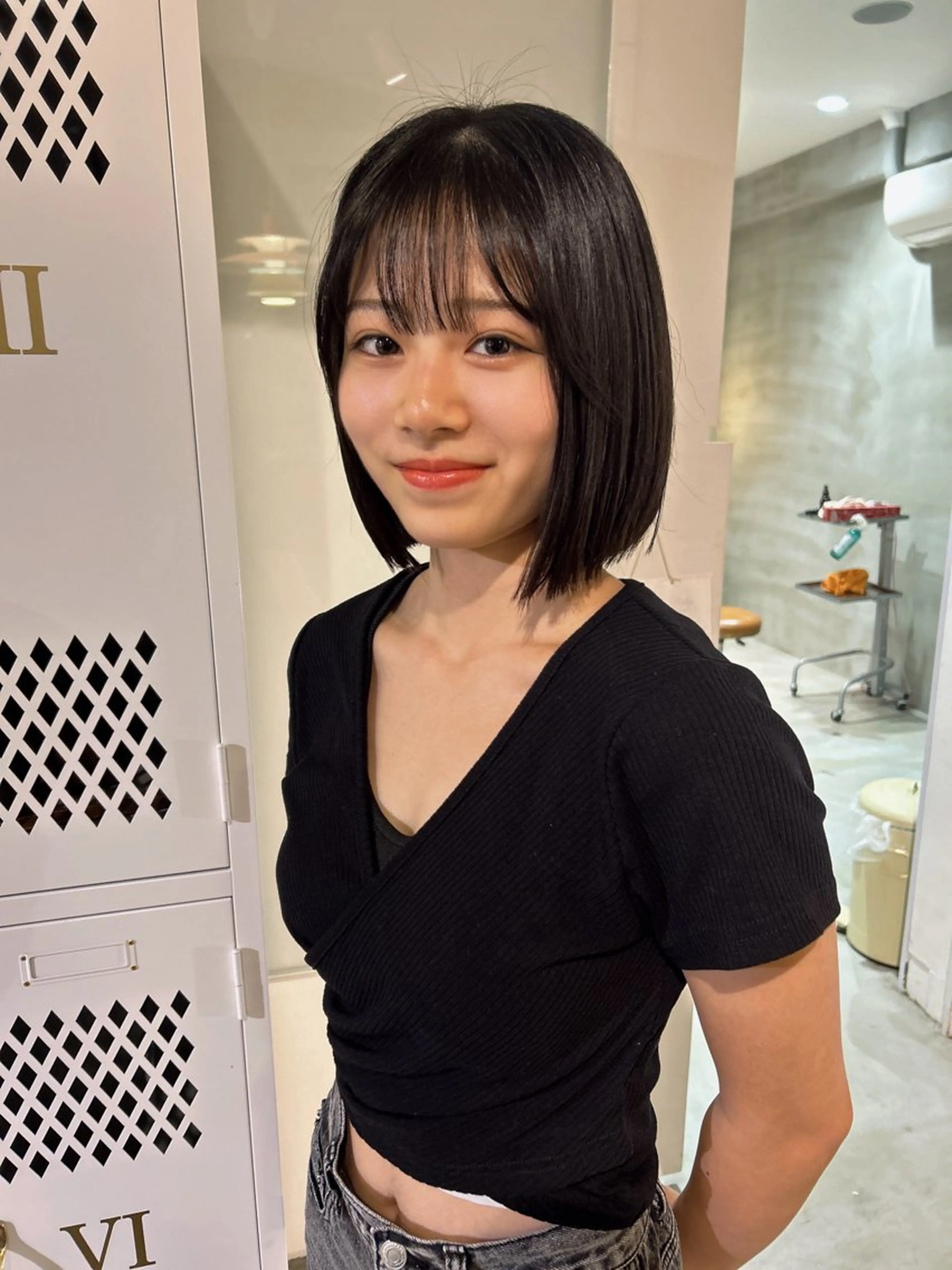 ショート カット shiho/レイヤー /透明感カラーのヘアスタイル