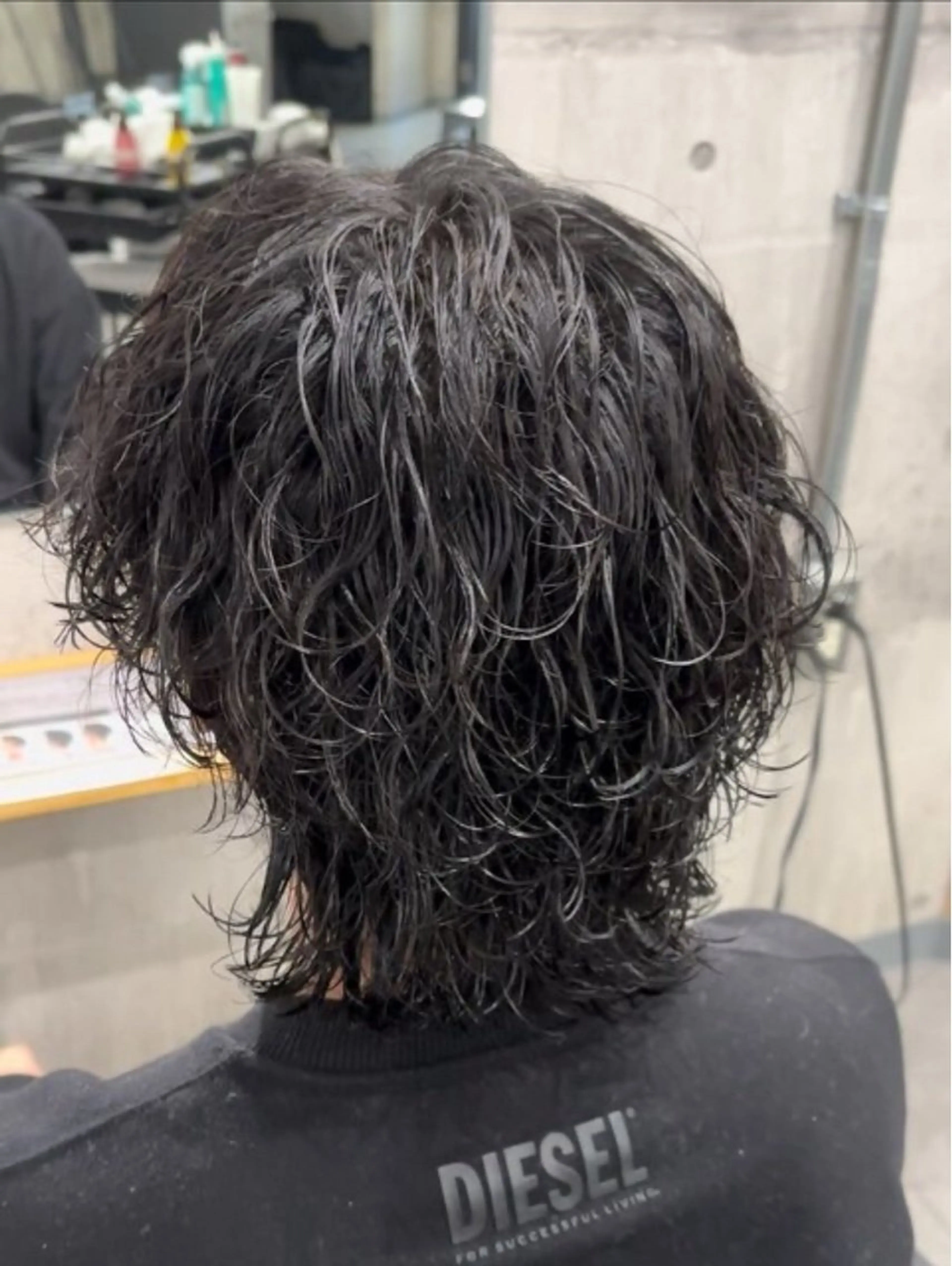 パーマ メンズ メンズパーマ ツイストスパイラルパーマ 波巻きパーマ メンズウルフカット ウルフカット カット パーマ メンズ/シャドウ/ 波巻き/kyogoのヘアスタイル