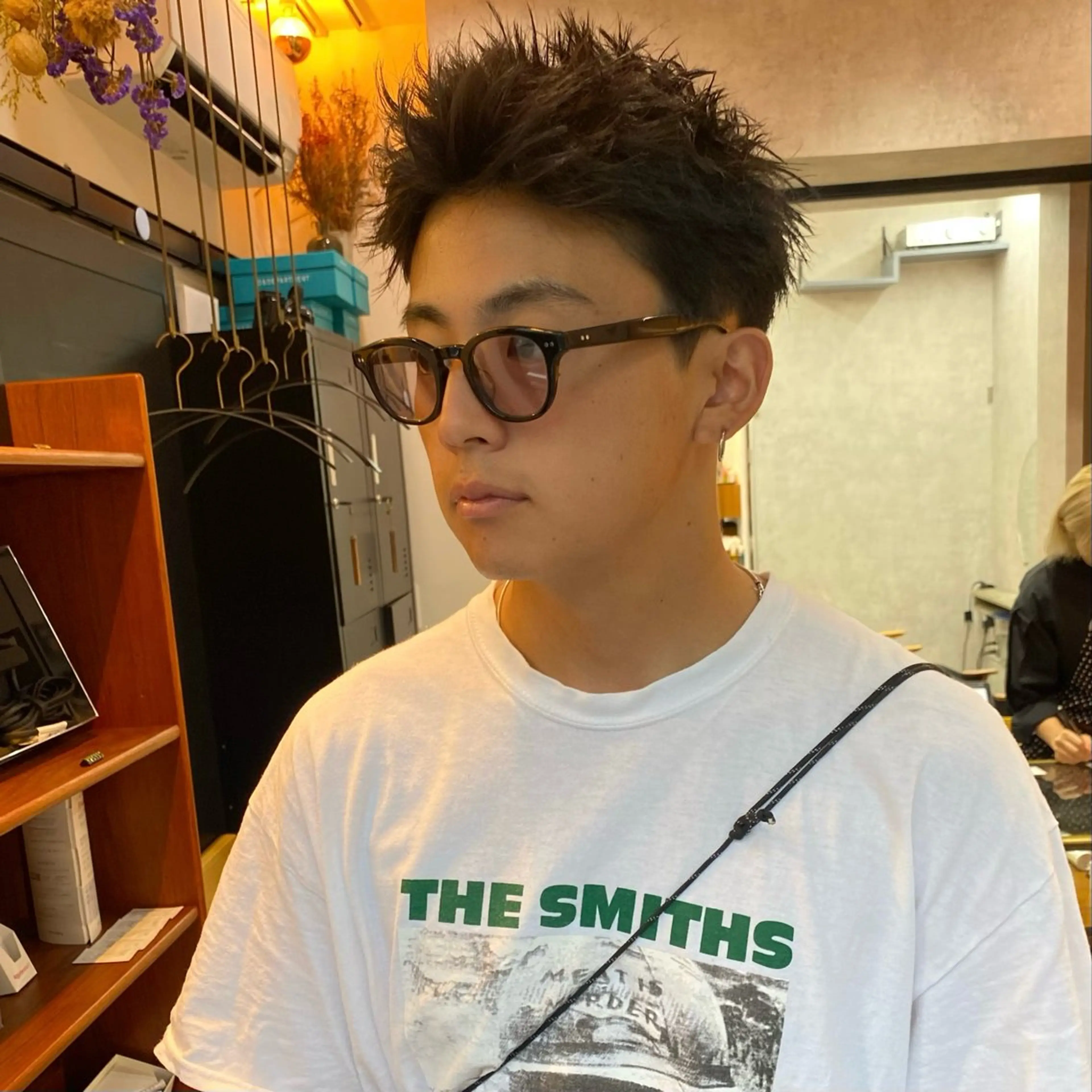 ショート メンズ スパイキーショート ショートヘア ダウンパーマ 【sity.ザイク】のヘアスタイル