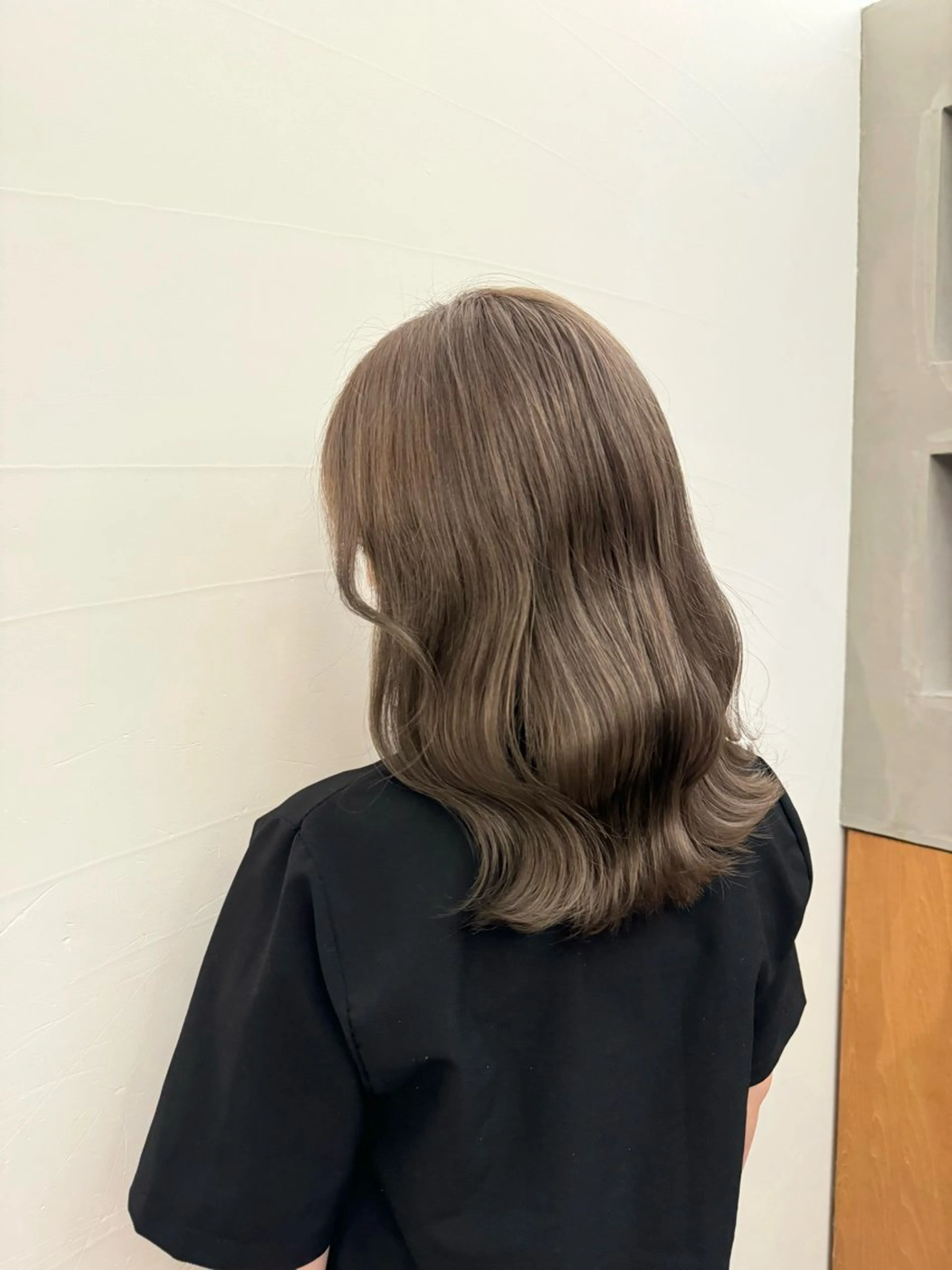 ミディアム カラー 蓮田 好良のヘアスタイル