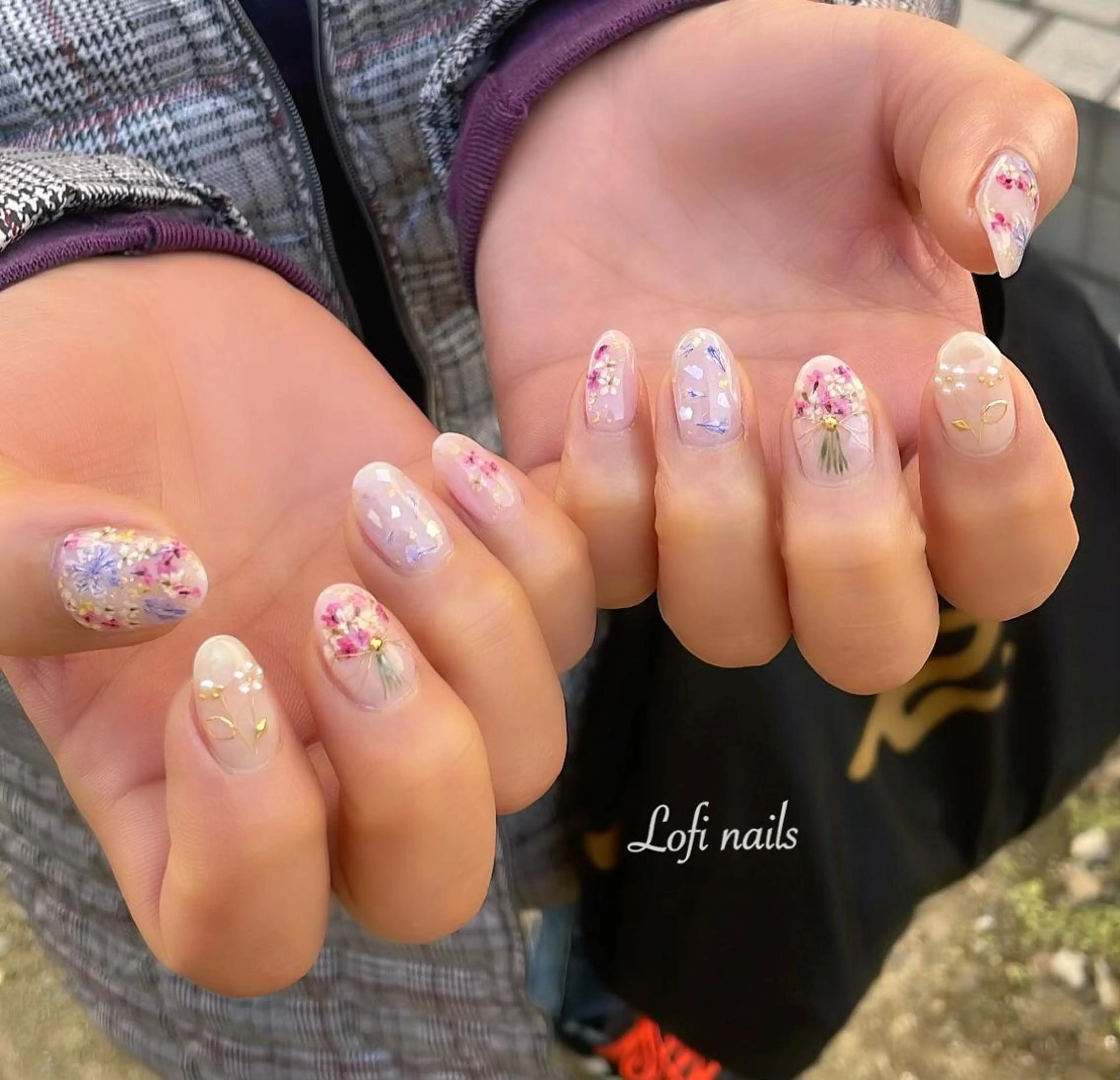 ミディアム ネイル Lofi nails ゆきこのネイルデザイン