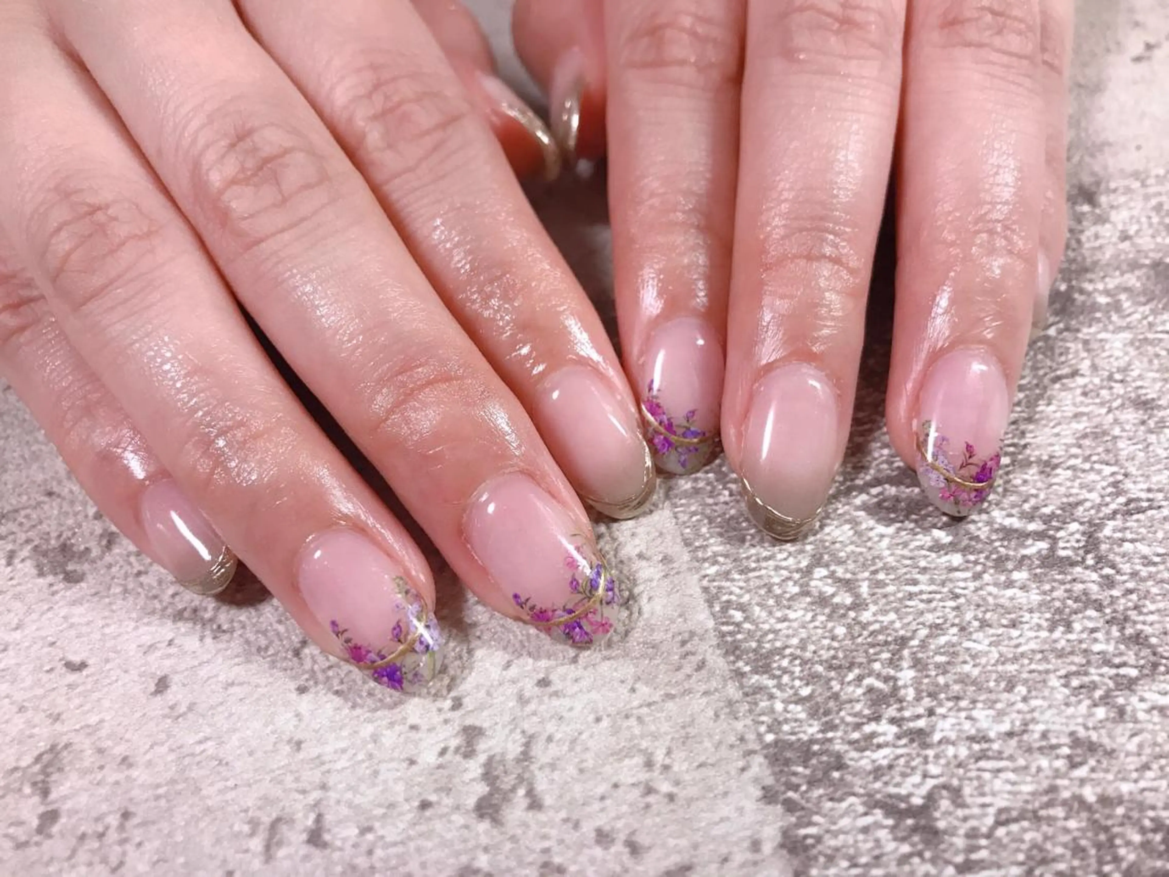 ネイル フラワーネイル kiki nail &brow二子玉川の眉毛・アイブロウイメージ