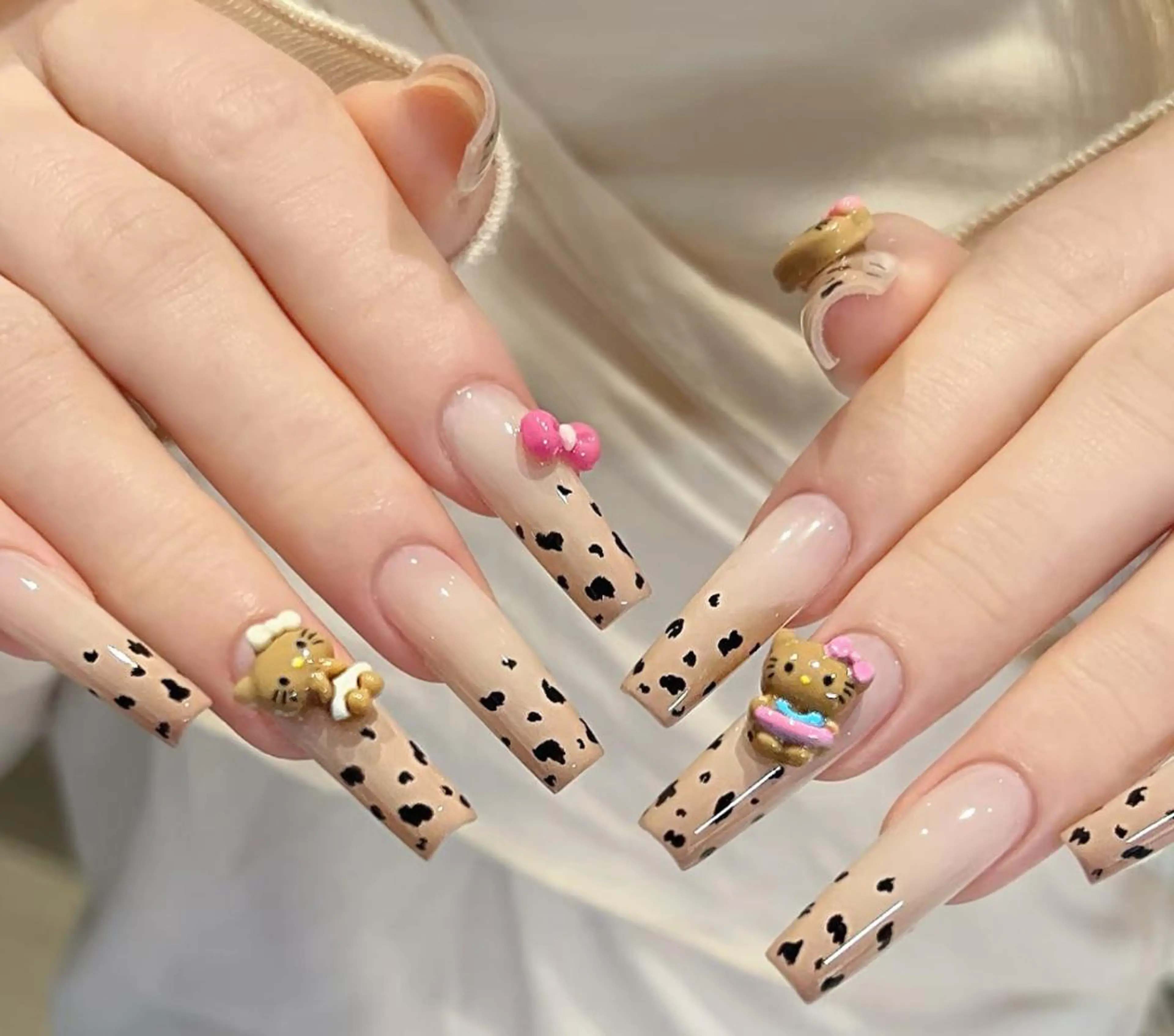 ネイル ハンドネイル Pure&Rich Nailのネイルデザイン