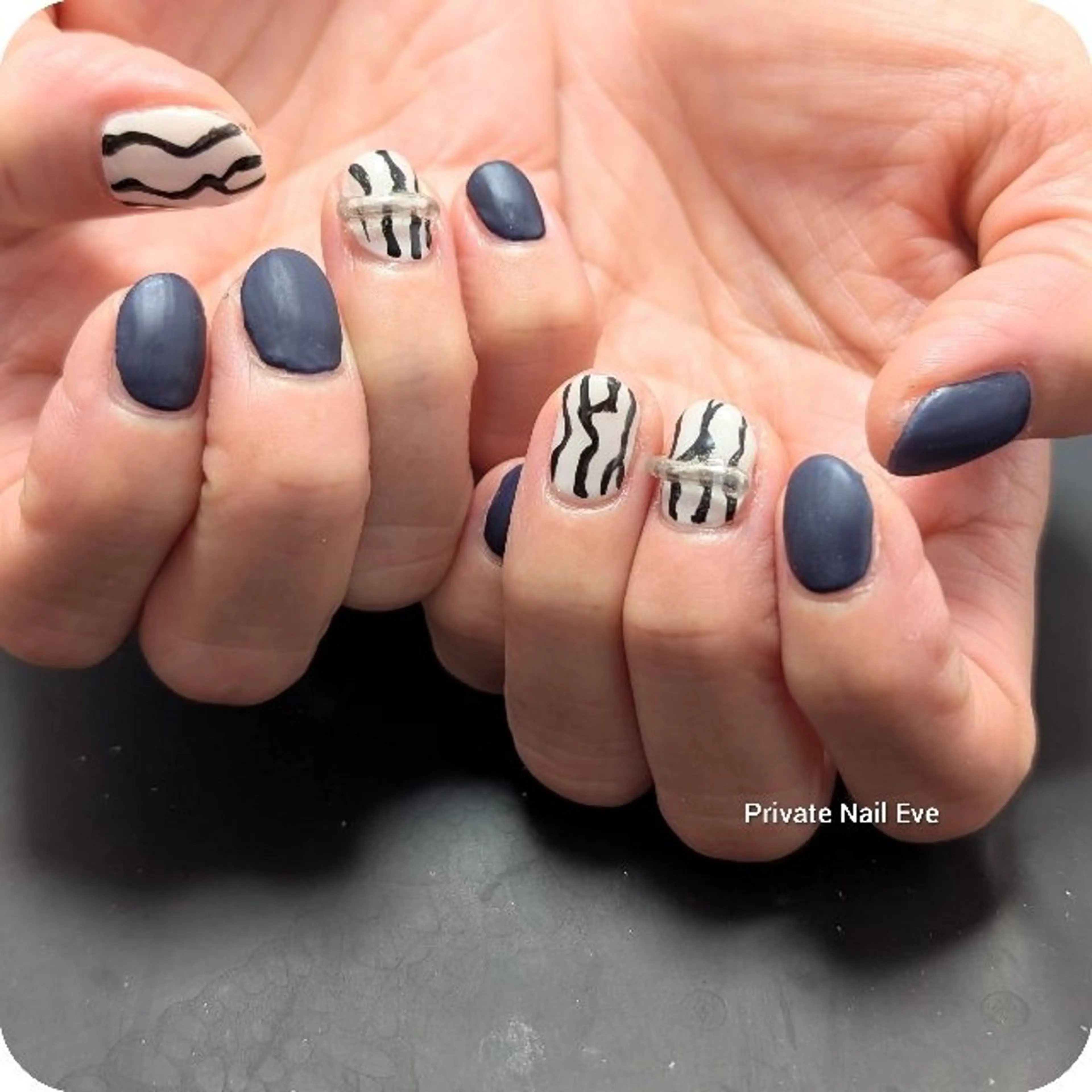 ネイル アニマル柄 アートネイル 持ち込み ハンドネイル ネイル junkoのネイルデザイン